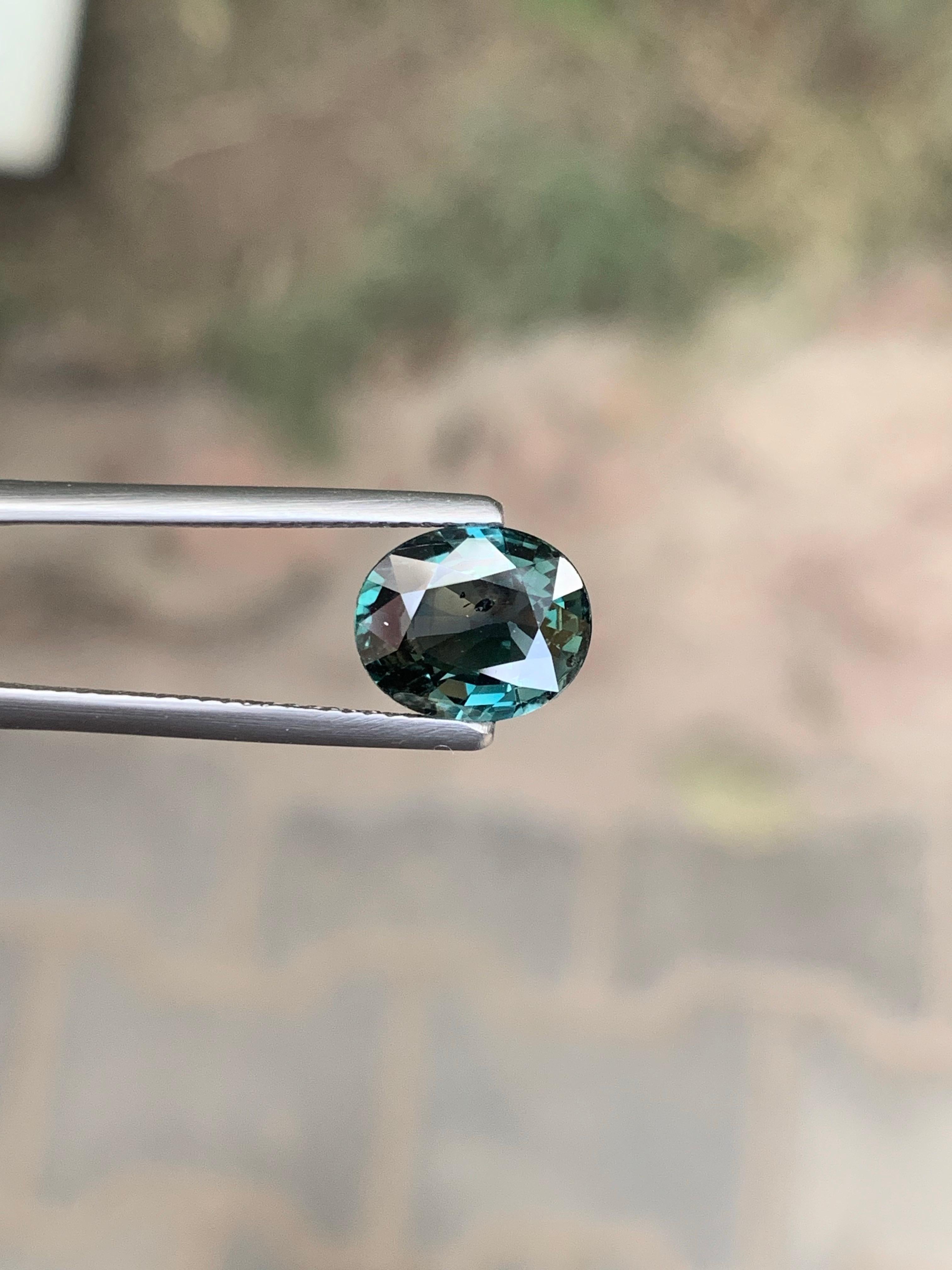 Unbehandelt zertifiziert 2,91 Karat natürliche lose Teal Sapphire Oval Form Edelstein (Ovalschliff) im Angebot