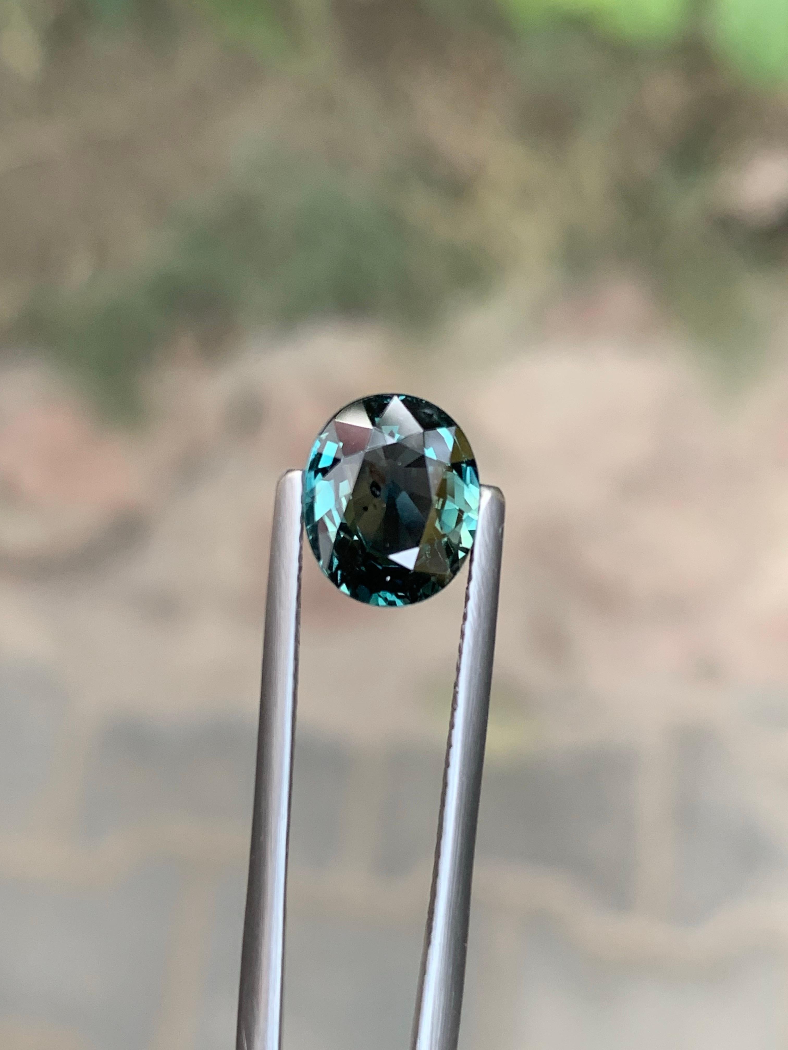 Unbehandelt zertifiziert 2,91 Karat natürliche lose Teal Sapphire Oval Form Edelstein im Angebot 1