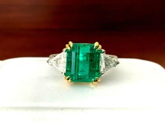Untreated Green Emerald 5.00 Carat GIA Certified with Platinum and Diamond Ring
