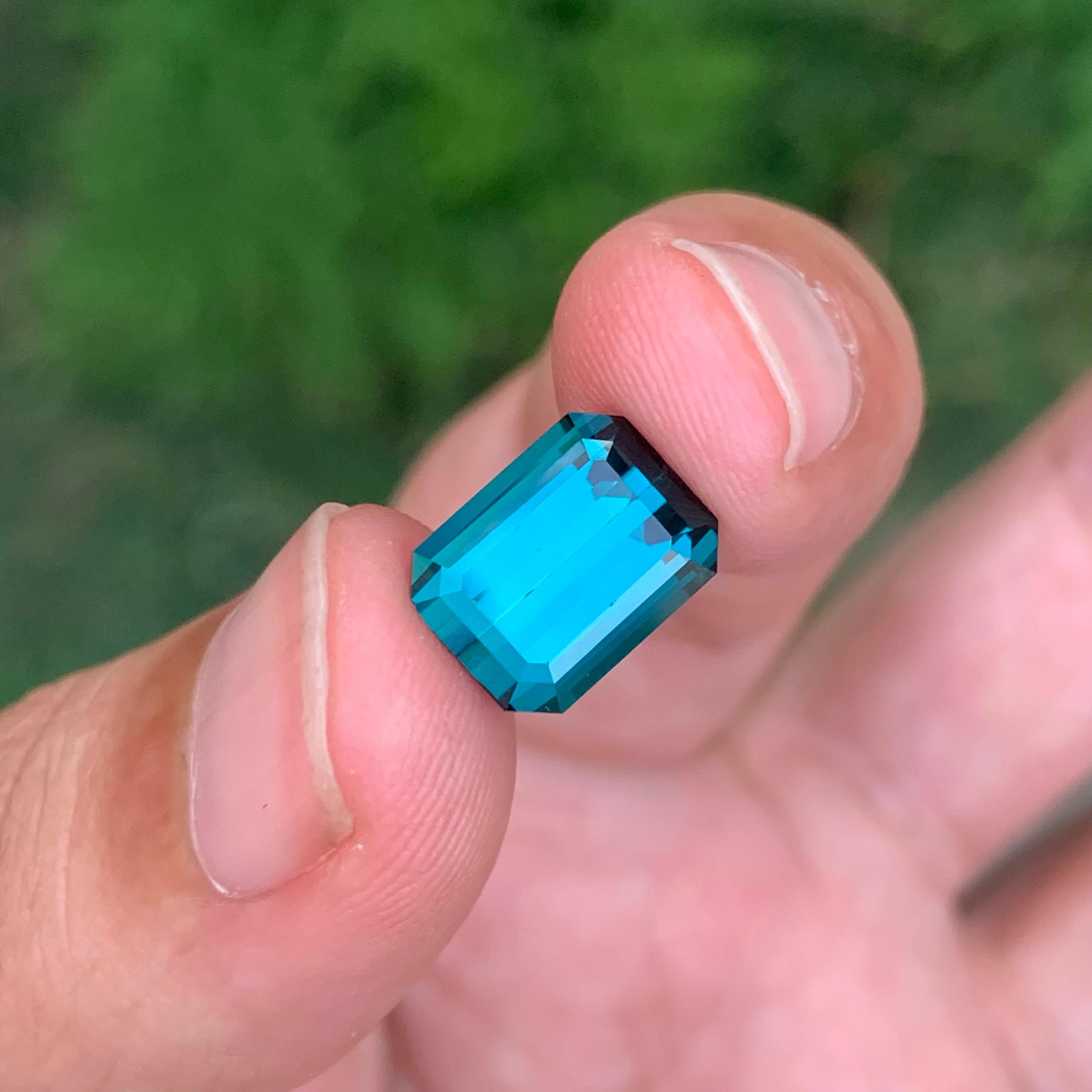Tourmaline Indicolite Naturelle Non Traitée Taille Emeraude en vente 6