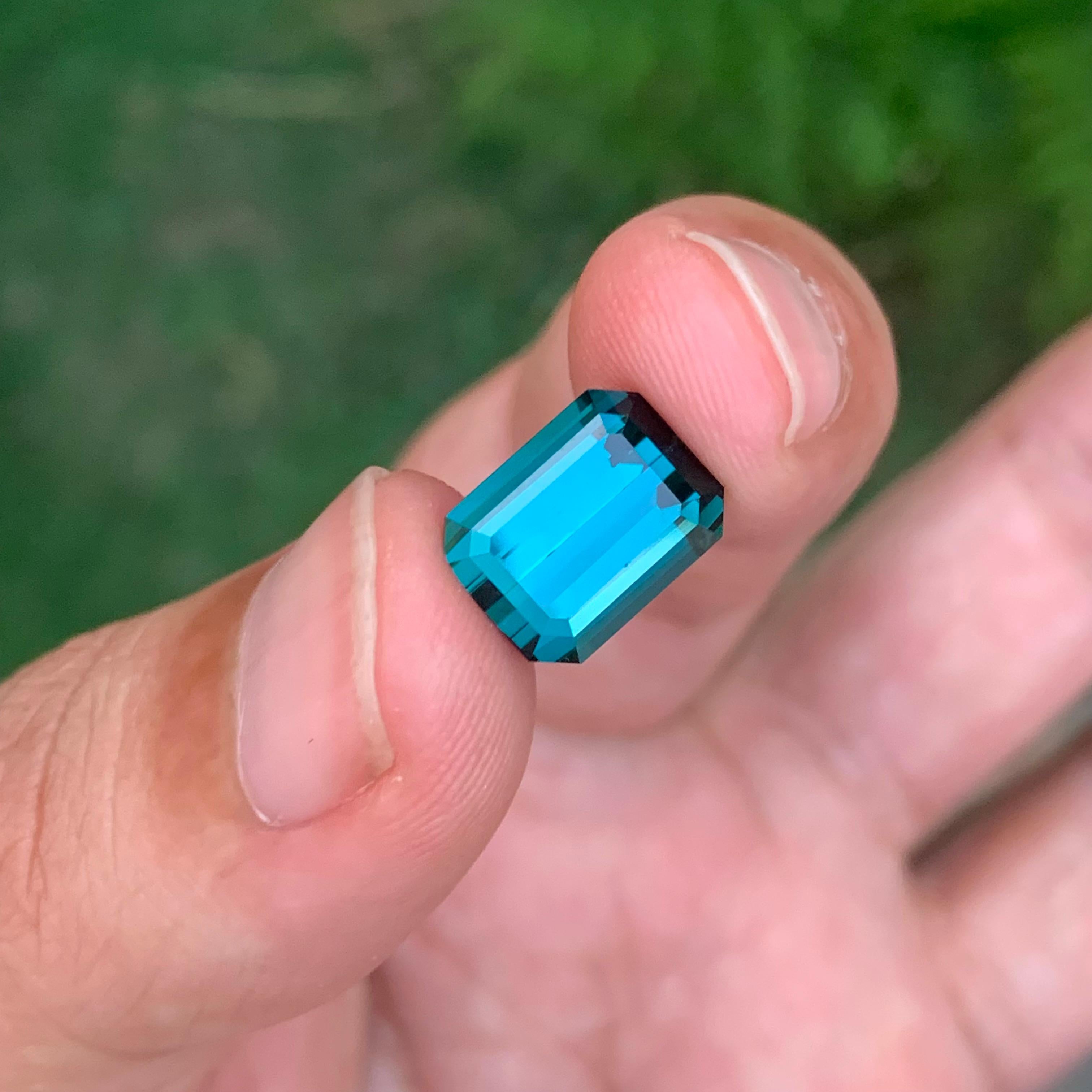 Tourmaline Indicolite Naturelle Non Traitée Taille Emeraude en vente 9