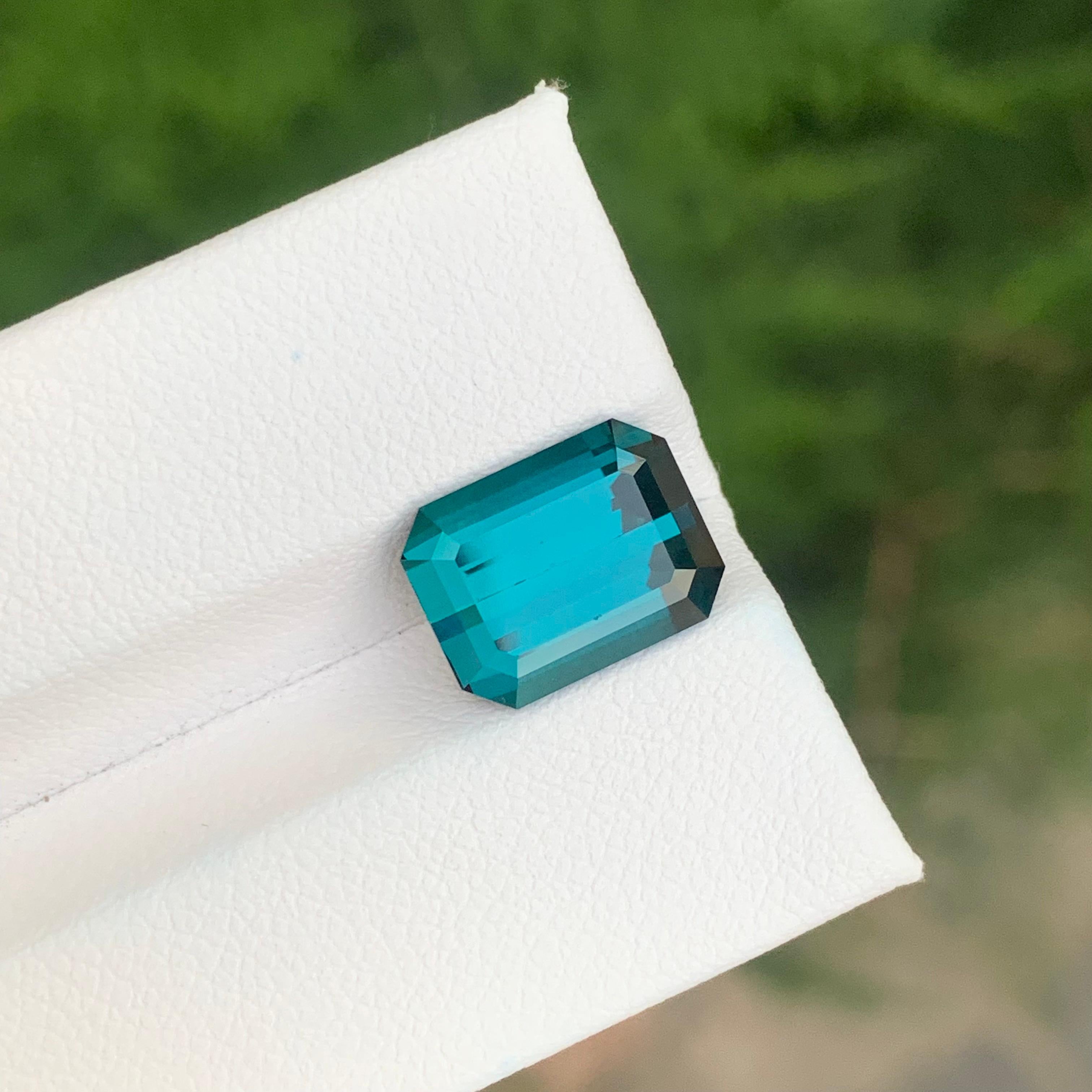 Tourmaline Indicolite Naturelle Non Traitée Taille Emeraude Unisexe en vente