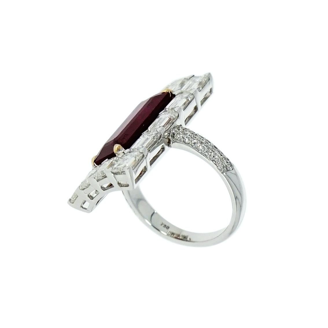 Untreated Ruby and Diamond White Gold Cocktail Ring In New Condition In Greenwich, CT