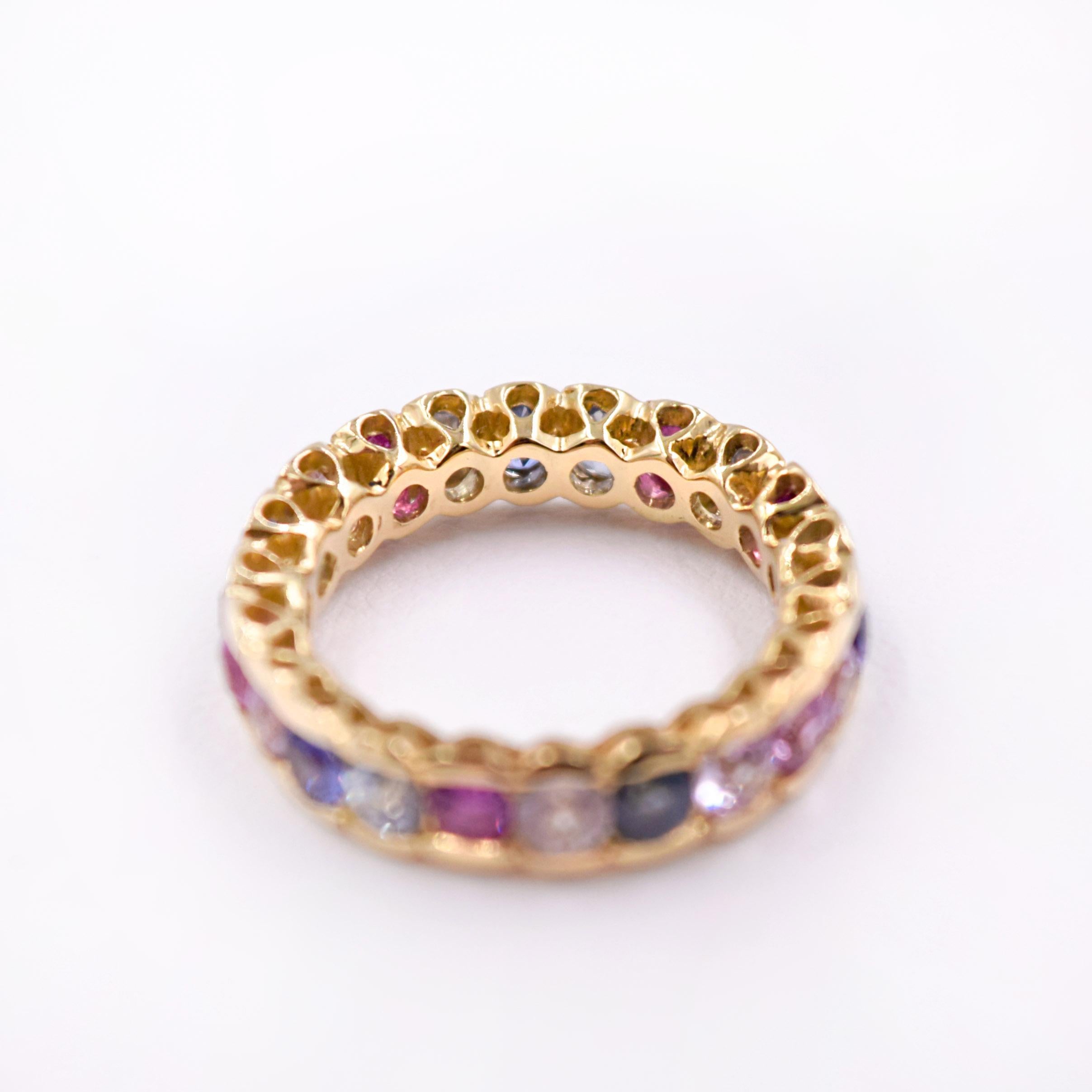 Round Cut Untreated Multicolored Sapphire and Ruby Cocktail Ring in 20 Karat Yellow Gold For Sale