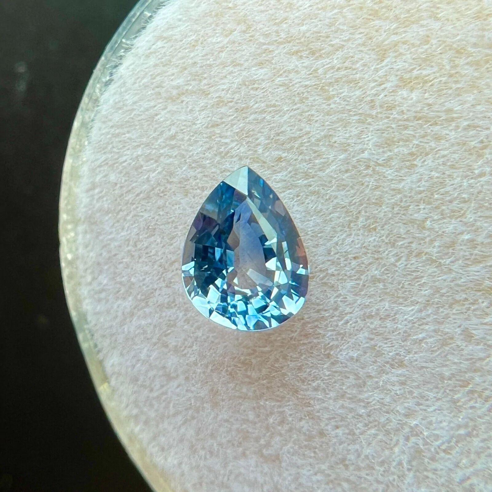 Saphir non traité bleu verdâtre 0,72 carat taille poire 6 x 4,8 mm Vvs Gem Unisexe en vente