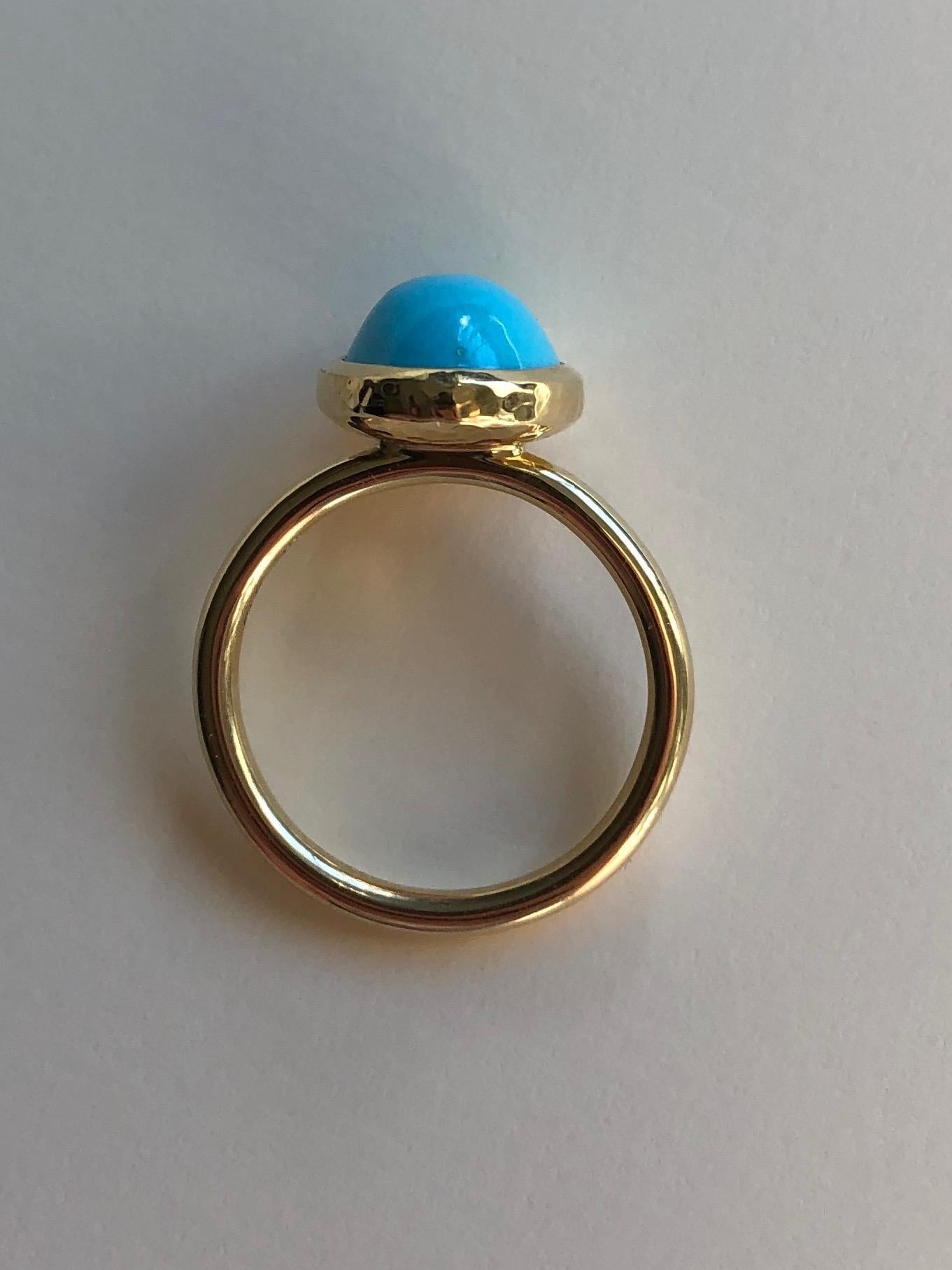 Women's or Men's Untreated Turquoise and 18 Karat Gold Cocktail Ring