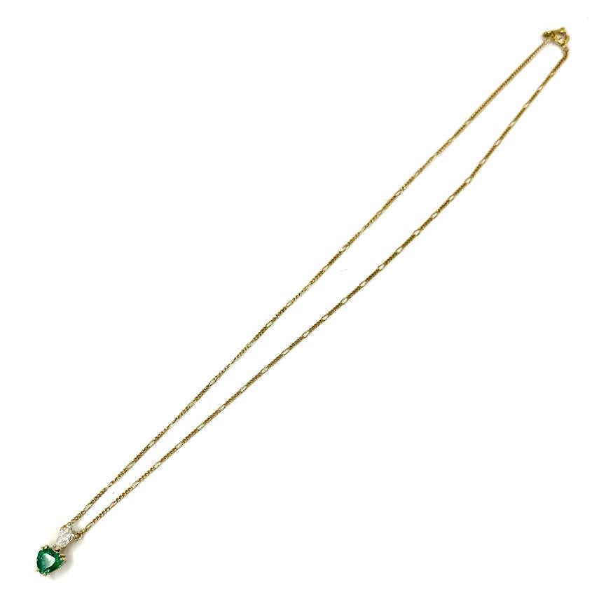 Collier pendentif cœur en émeraude de Zambie non traitée Bon état - En vente à Coral Gables, FL