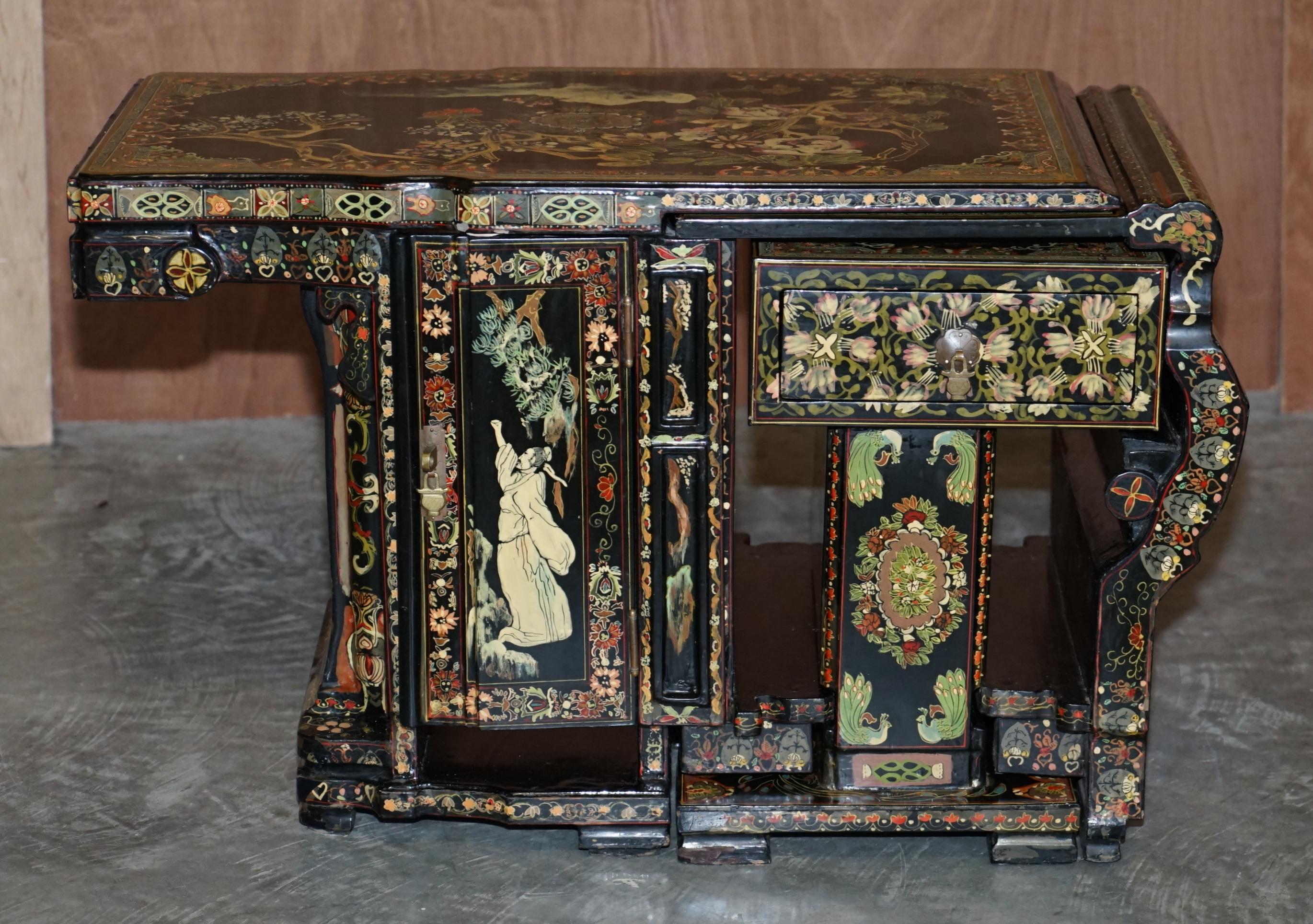 Early 20th Century UNUSUAL VINTAGE METAMORPHIC ORIENTAL CHINESE NEST OF SIDE TABLES WiTH DRAWERS