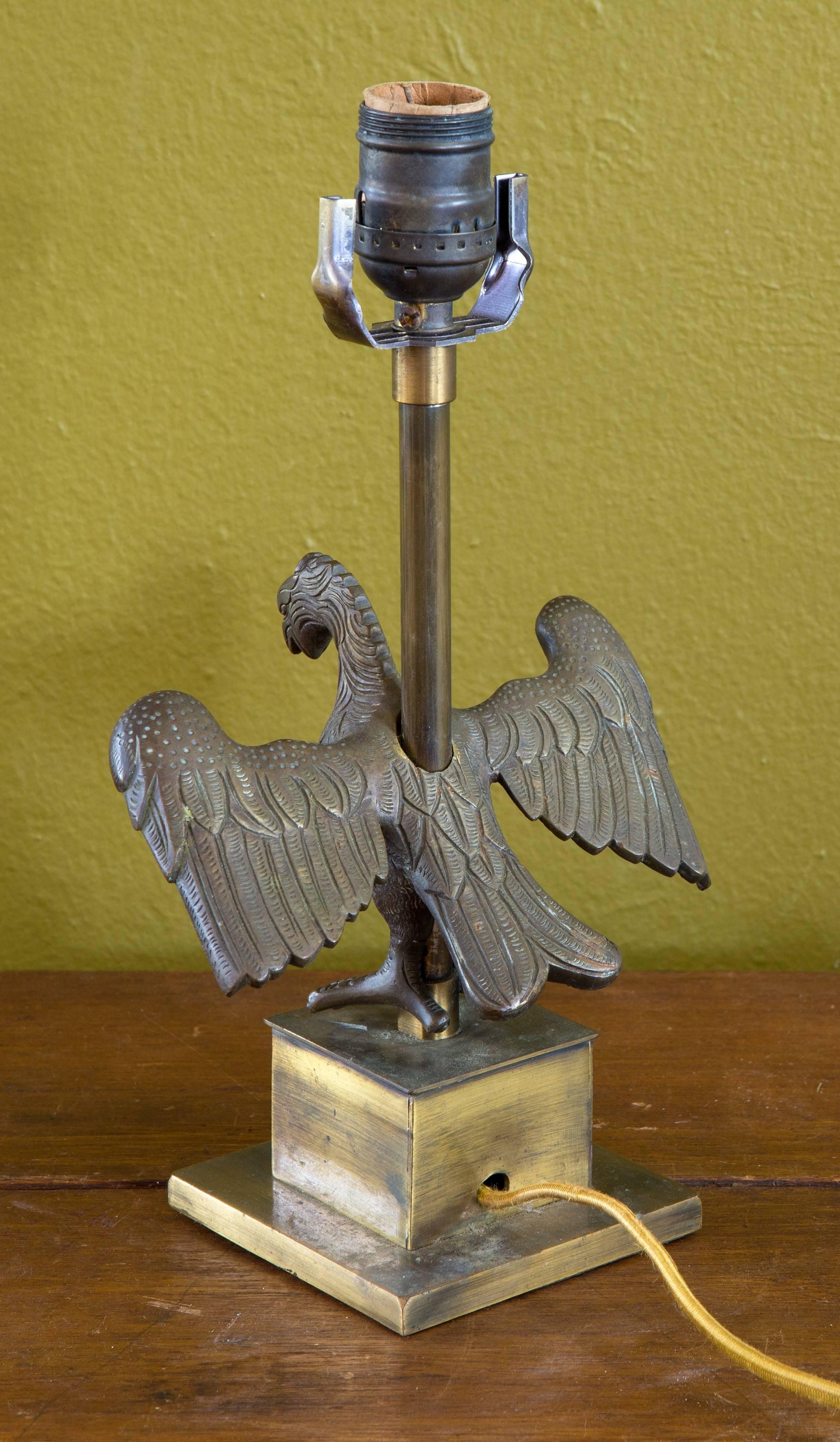 American Classical Unusaul Bronze Eagle Table Lamp, circa 1930s