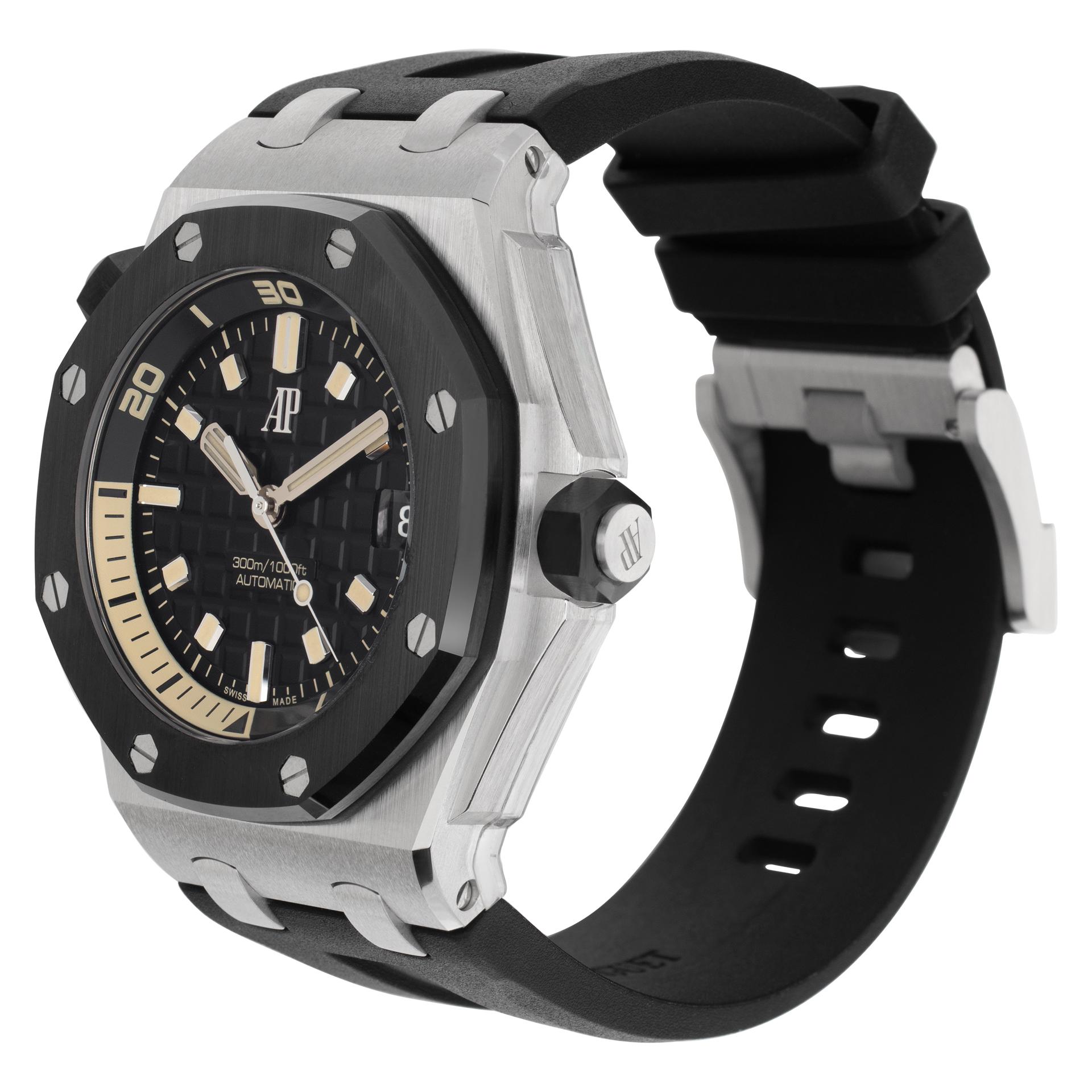 NEW 2021!!! Audemars Piguet Royal Oak Offshore Diver in 18k white gold on black rubber strap with 18k white gold AP tang buckle. Limited edition to 300 watches. Auto w/ sweep seconds and date. 42 mm case size. Unused with box and papers. Ref