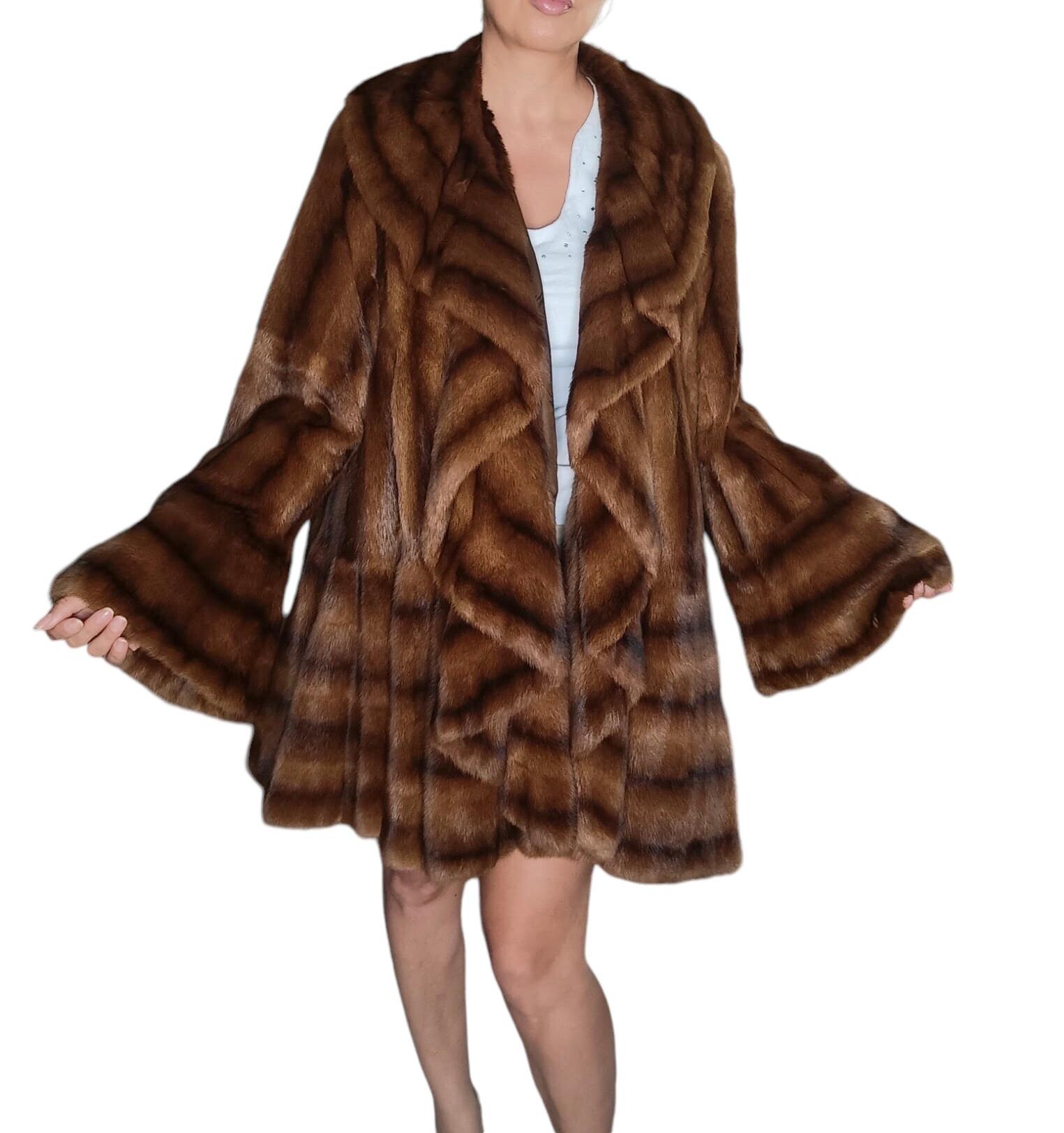 Unused Birger Christensen Demi Buff Wide Sweep Mink Fur Coat (24/XXL) In New Condition For Sale In Montreal, Quebec