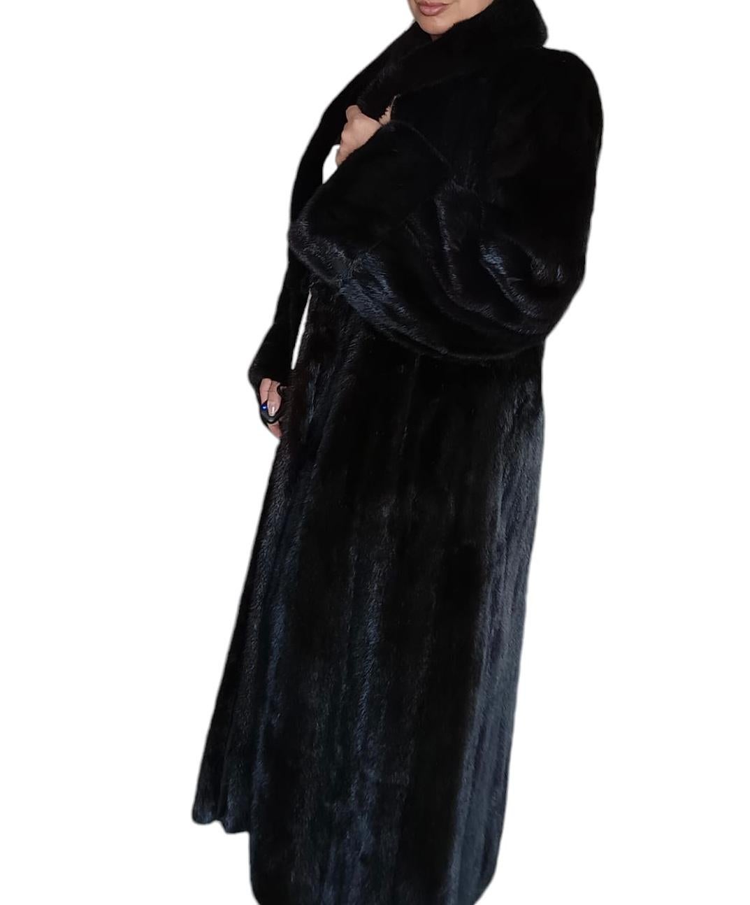 Donna Cappotto in pelliccia di visone Demi Buff Wide Sweep (12/L) inutilizzato di Birger Christensen in vendita