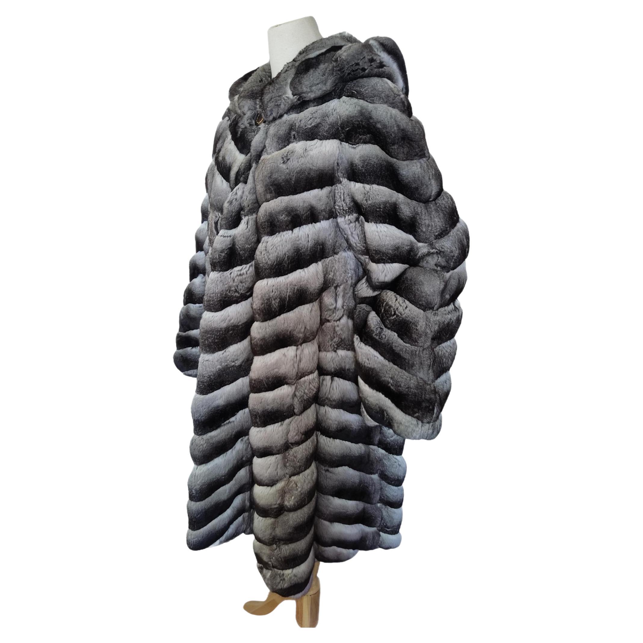Inutilisé Birger Christensen Empress Chinchilla Fur Coat 12 - 18 L  en vente
