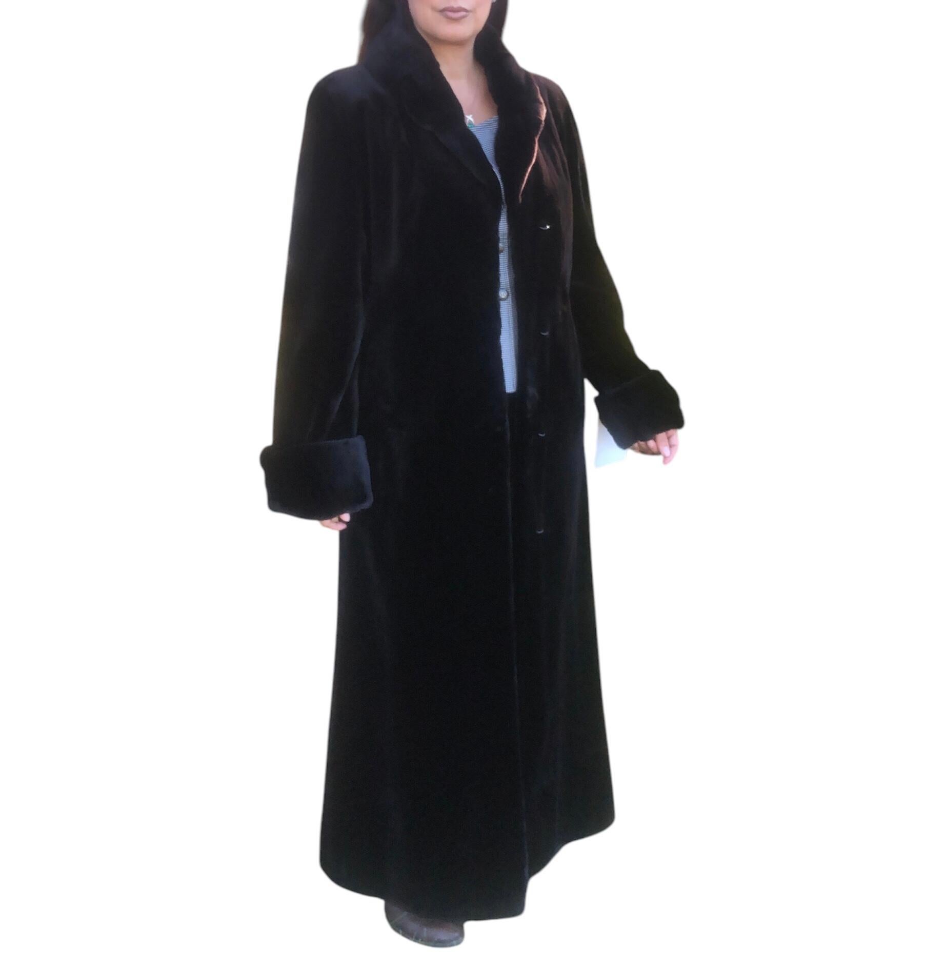 Unused Birger Christensen female sheared Mink Fur Coat (6/S) For Sale 6