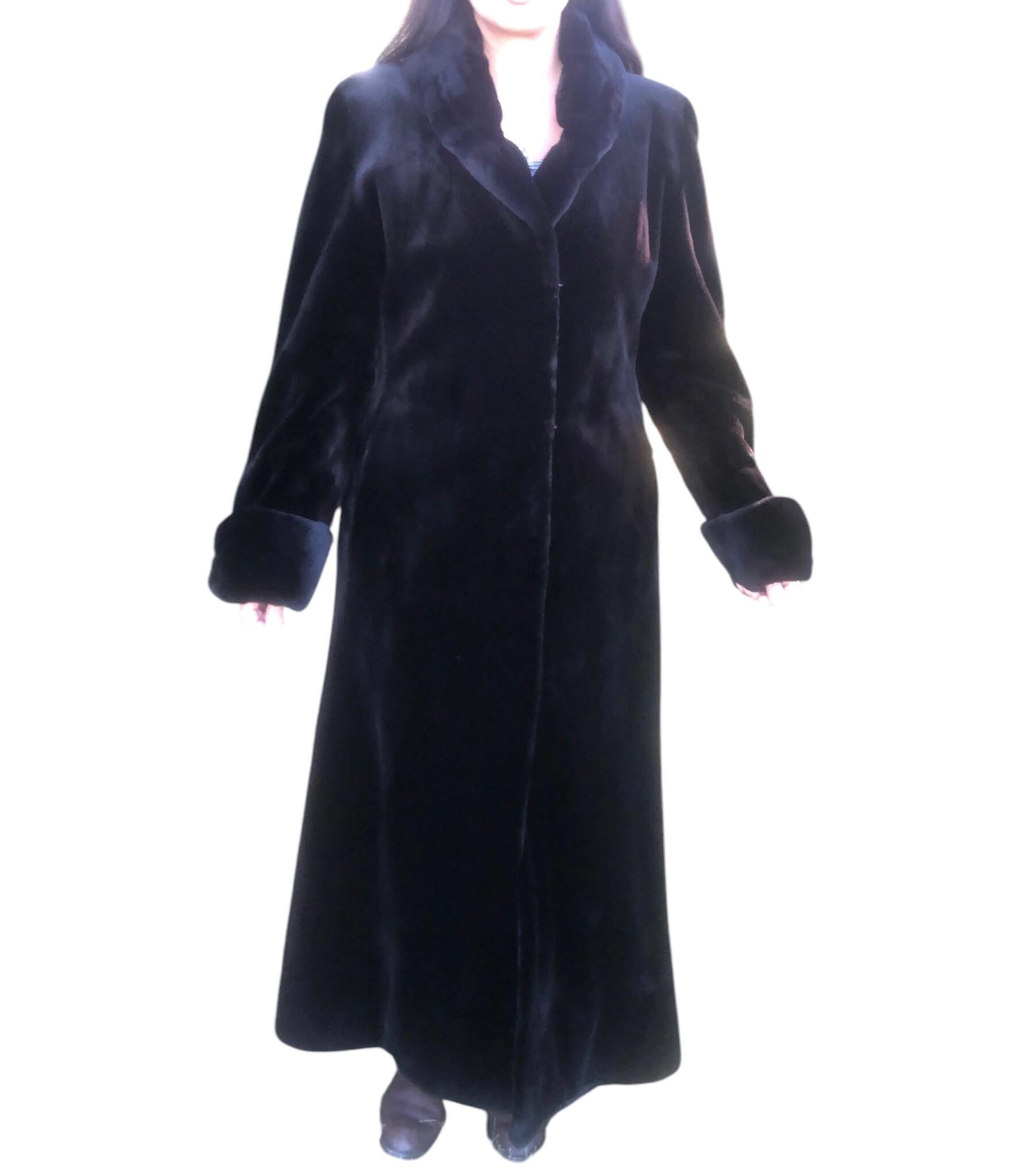 Unused Birger Christensen female sheared Mink Fur Coat (6/S) For Sale 4