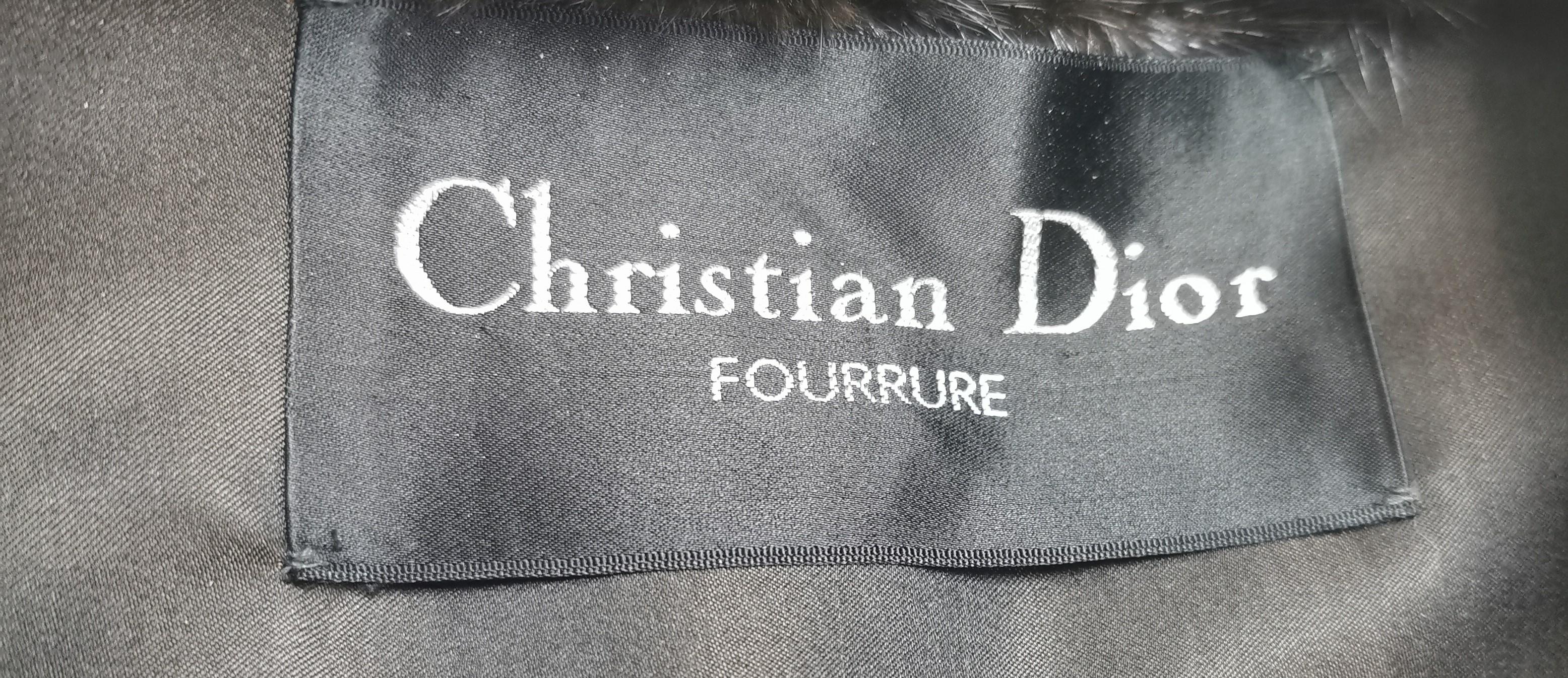 Unbenutzter schwarzer Christian Dior Blackglama Nerzpelzmantel (Größe 10) im Angebot 10