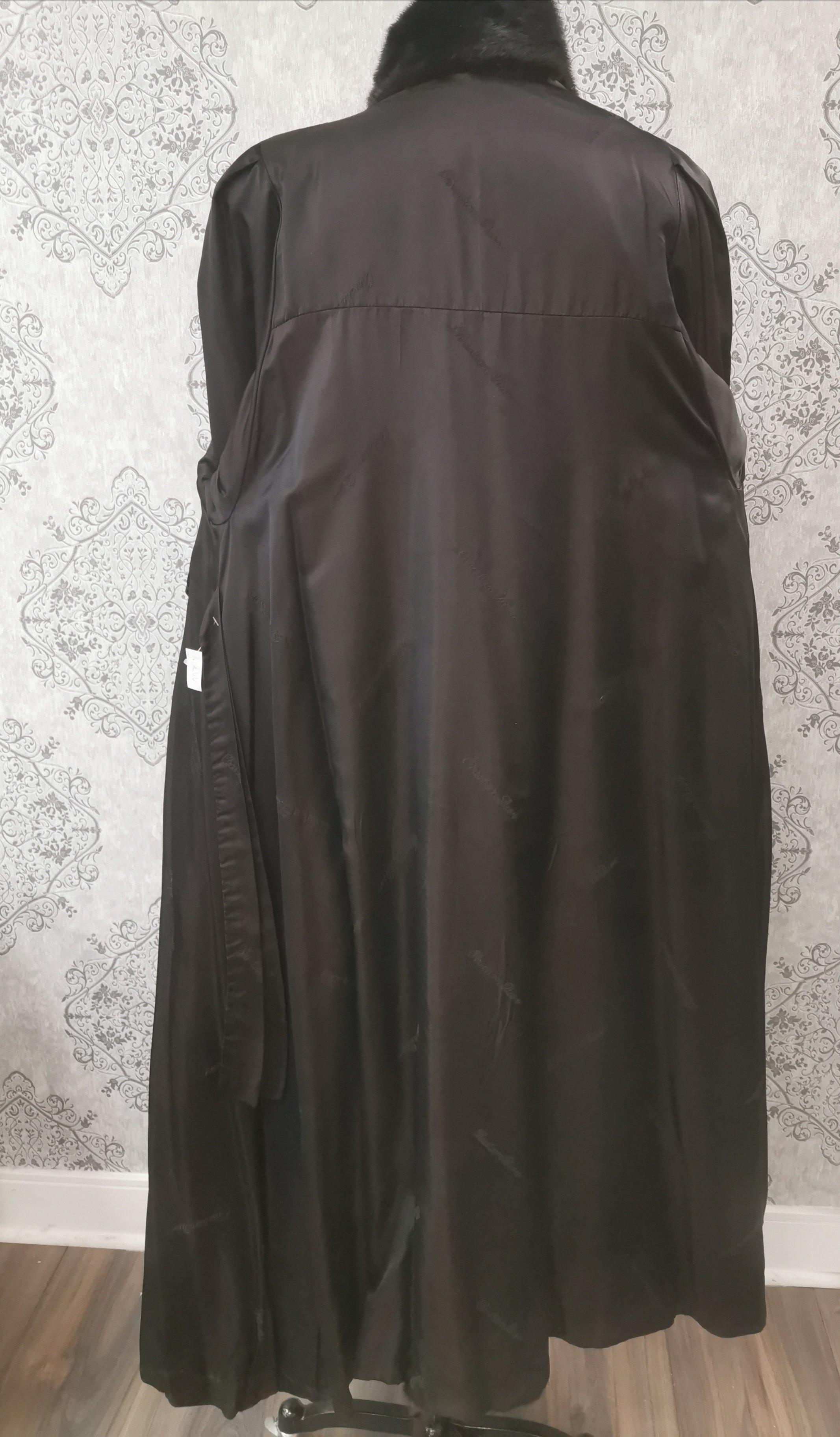 Unused Black Christian Dior Blackglama Mink Fur Coat (Size 10) For Sale 5
