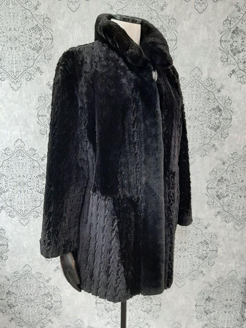 Black Unused black sheared beaver fur coat size 8 For Sale
