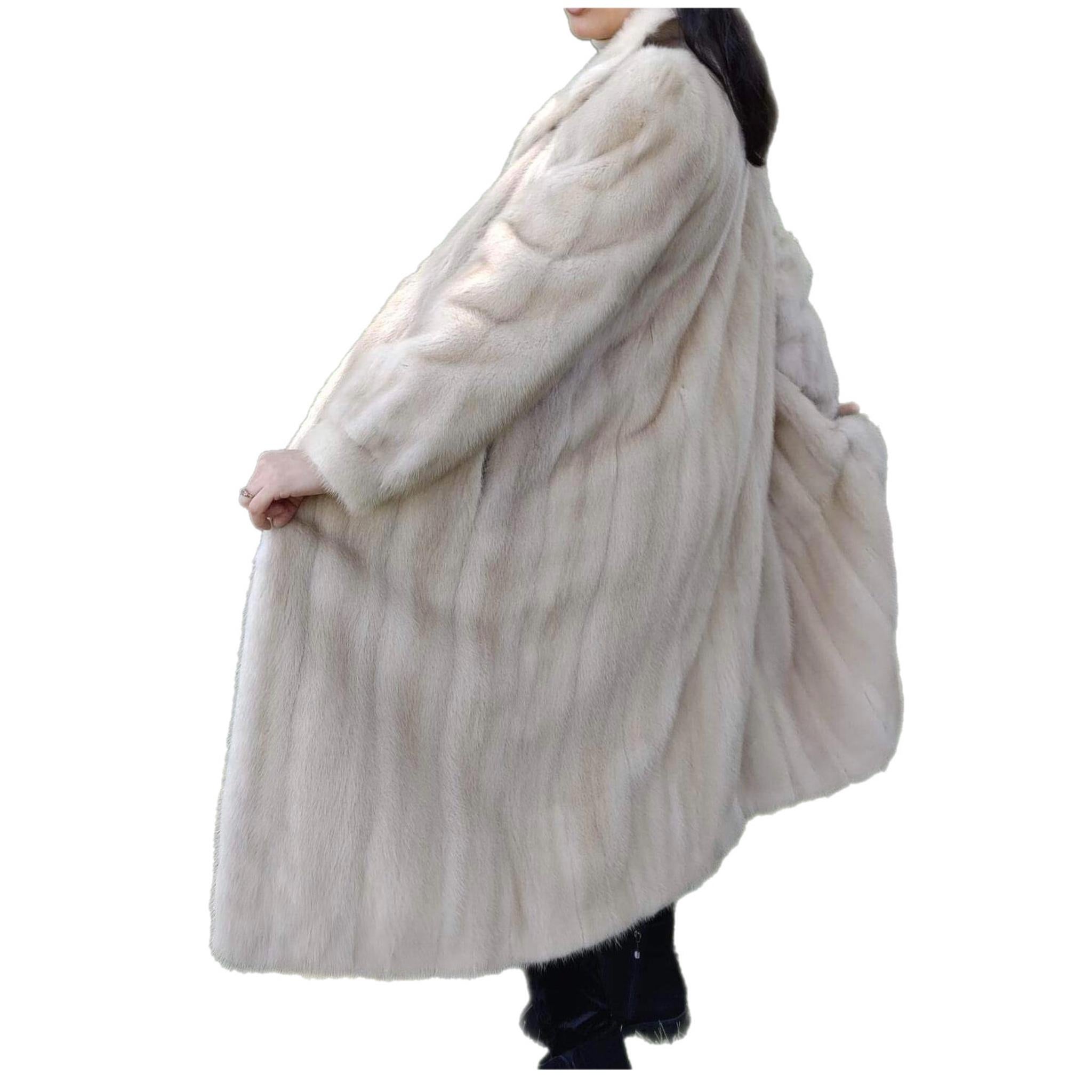 ~Unused Tourmaline gray Mink Fur Coat (Size 10 - M)  For Sale 5