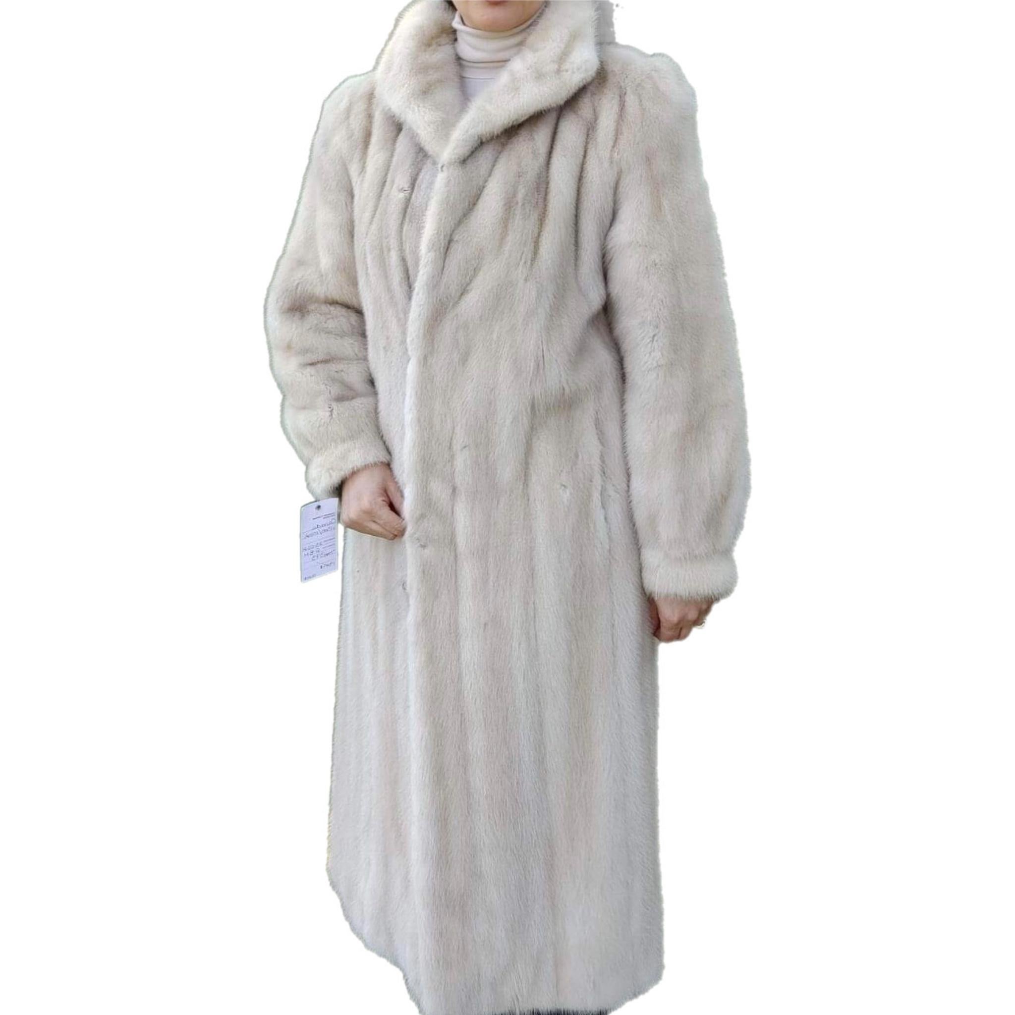 Gray ~Unused Tourmaline gray Mink Fur Coat (Size 10 - M)  For Sale