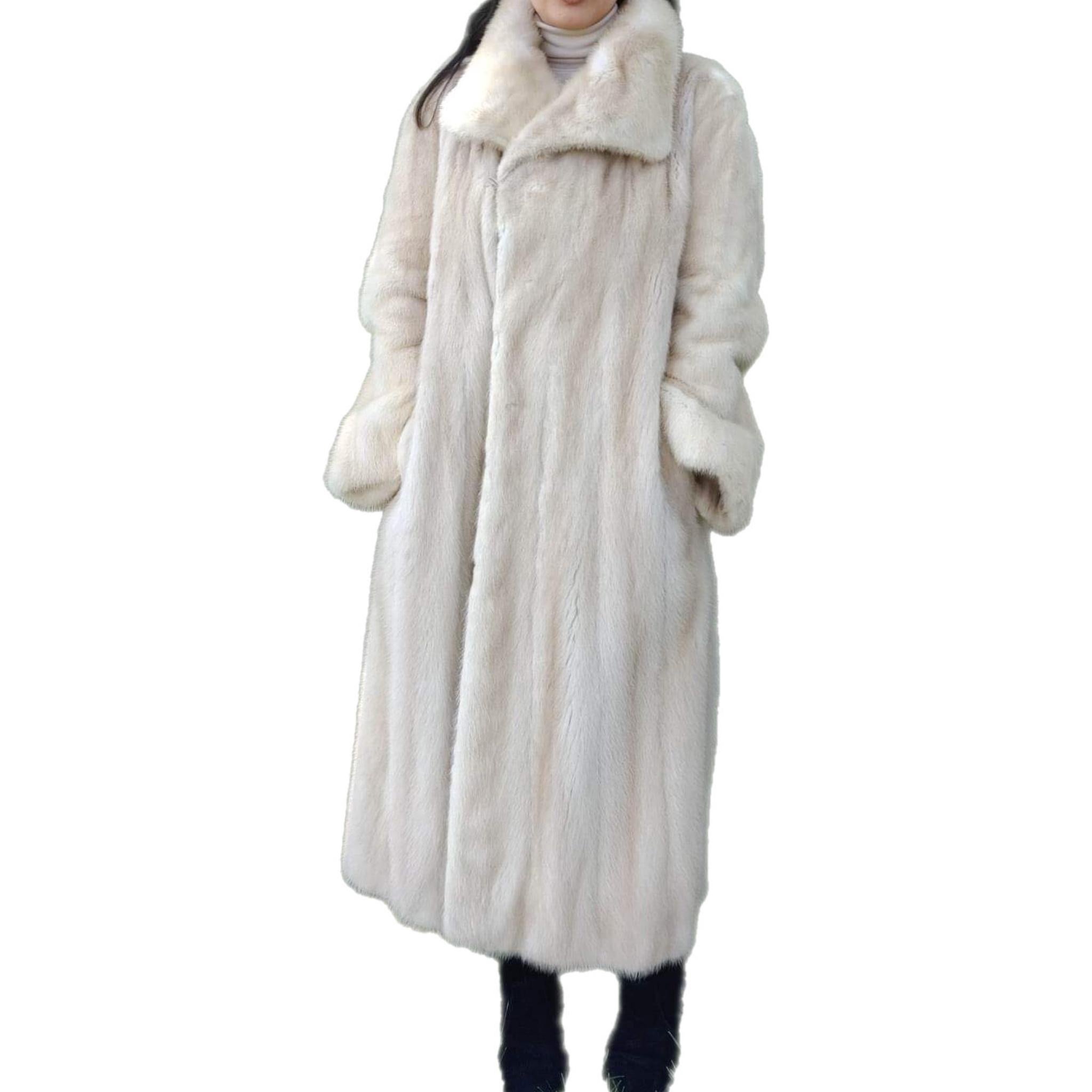 Gray ~Unused Blush Pastel Mink Fur Coat (Size 12 - L)  For Sale