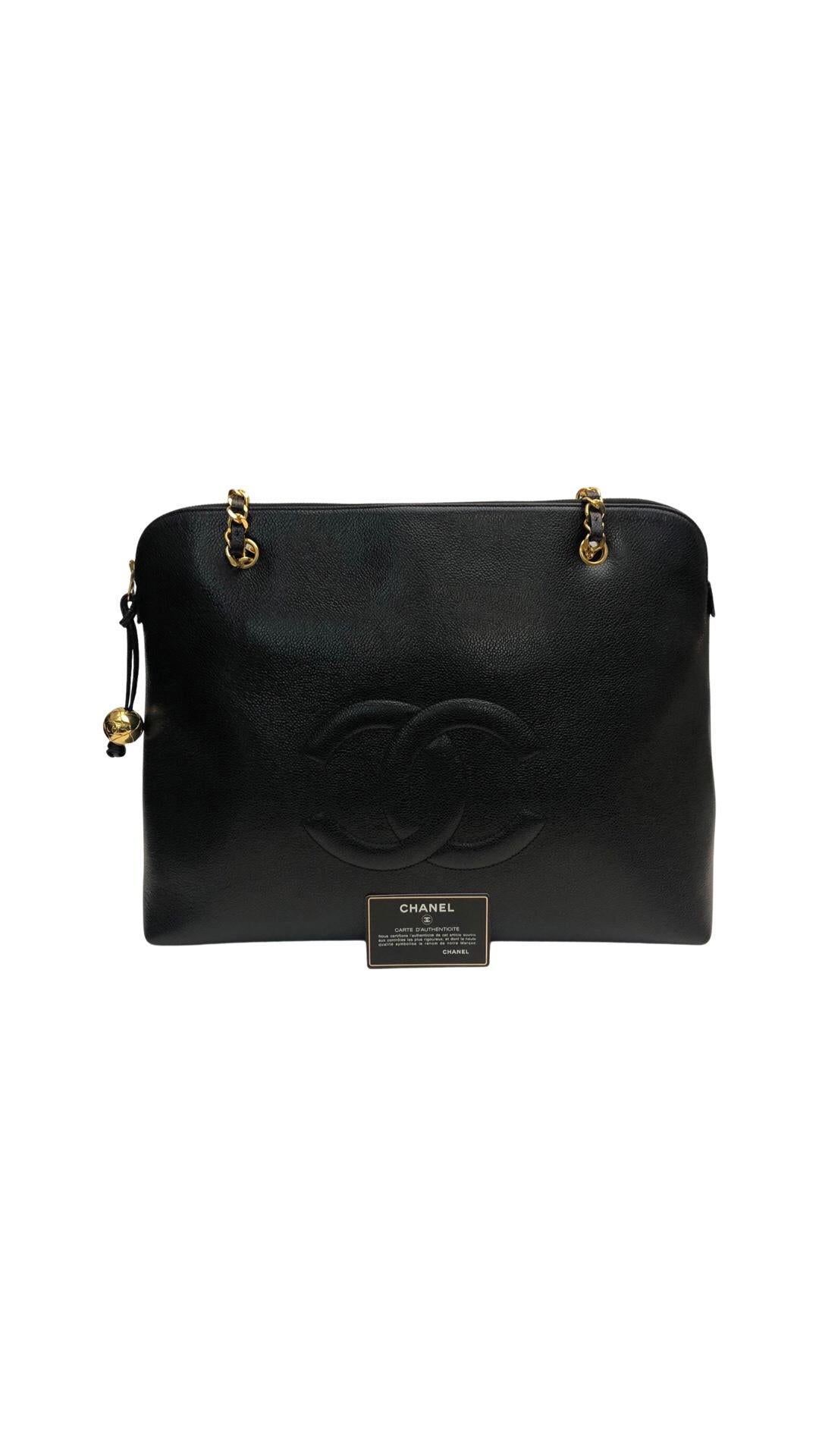 Unused Chanel Black Caviar Embossed CC Shoulder Tote Bag For Sale 1