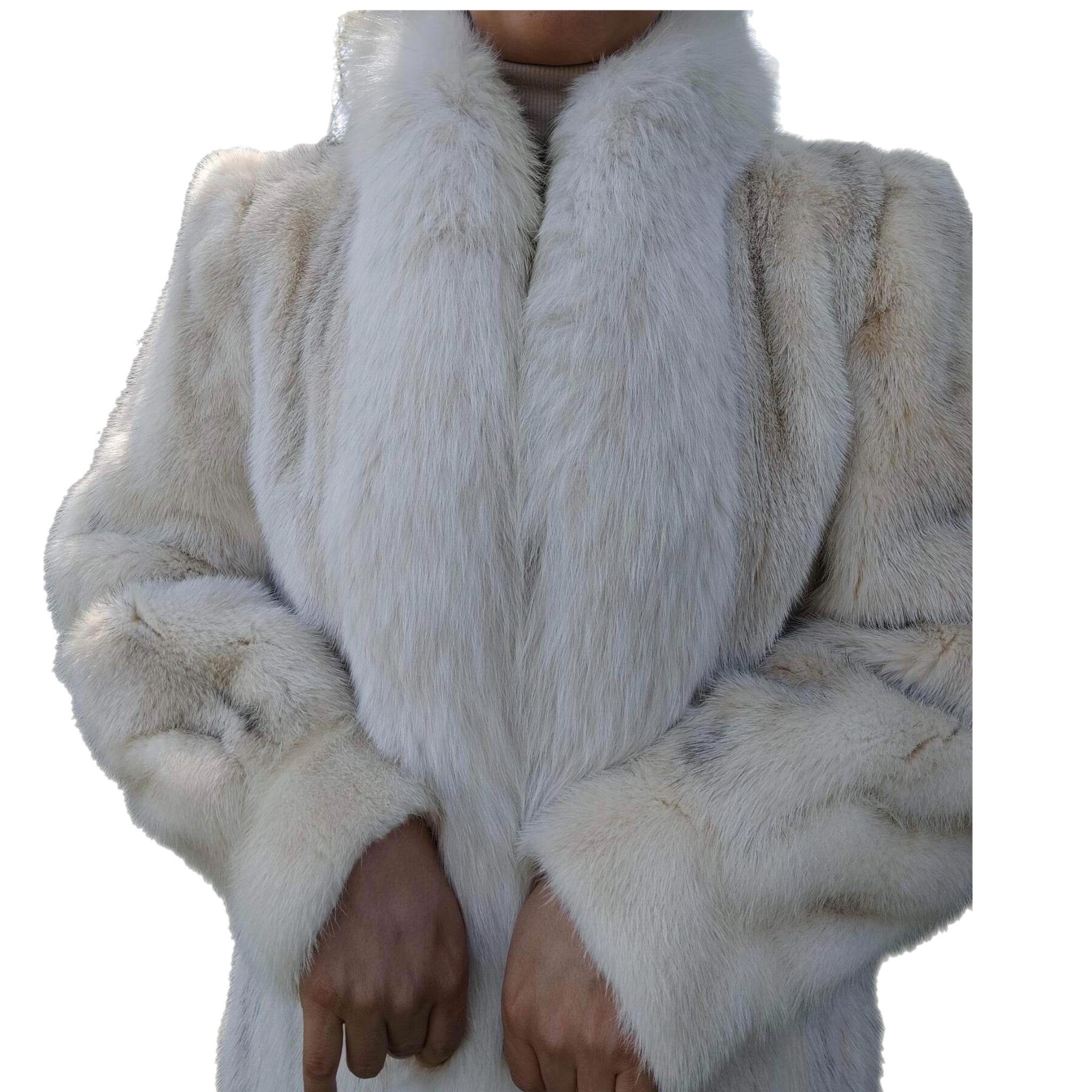 ~Unused Cross Mink white Fur Coat (Size 8 - M)  For Sale 2