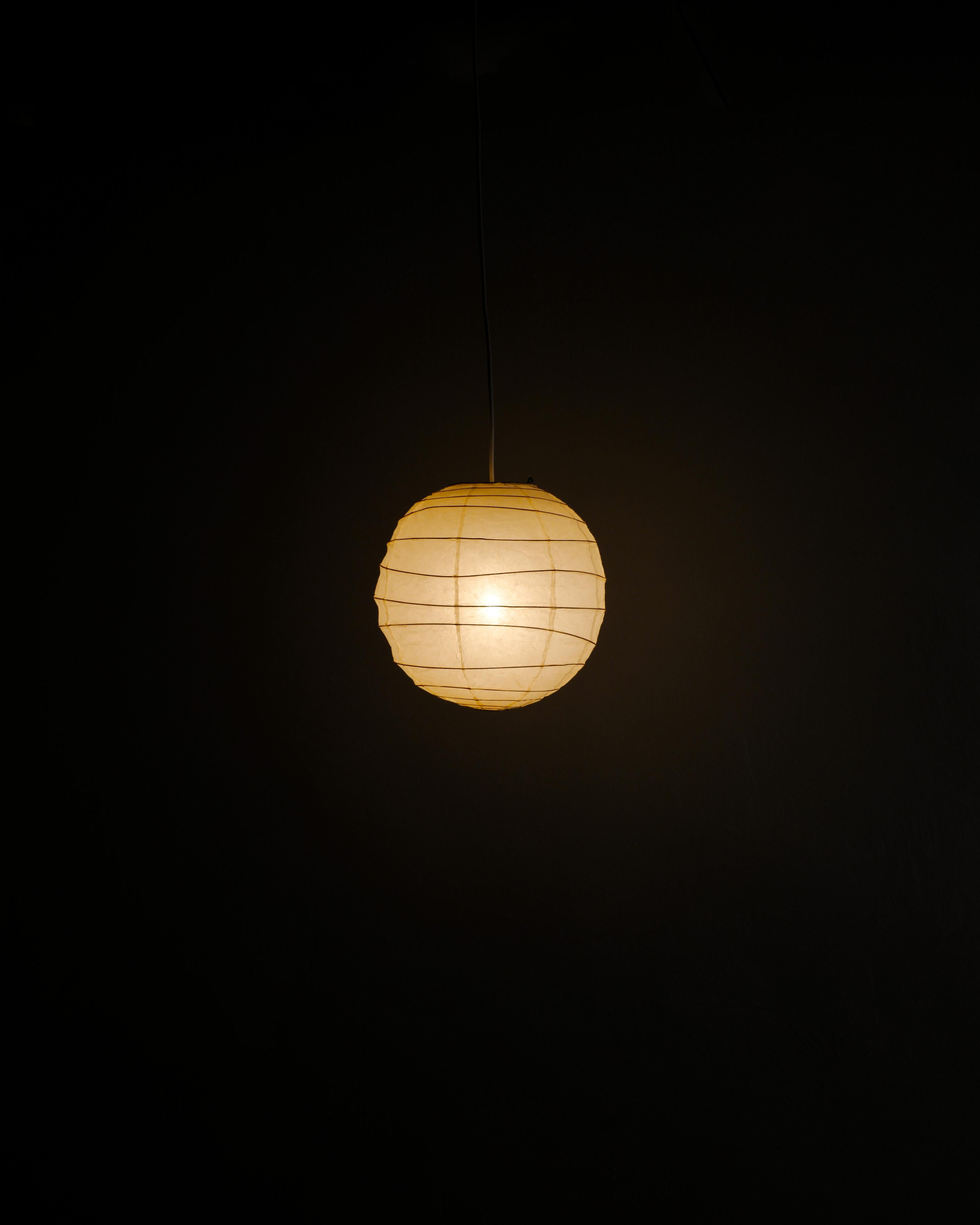 Lampada da soffitto in carta 