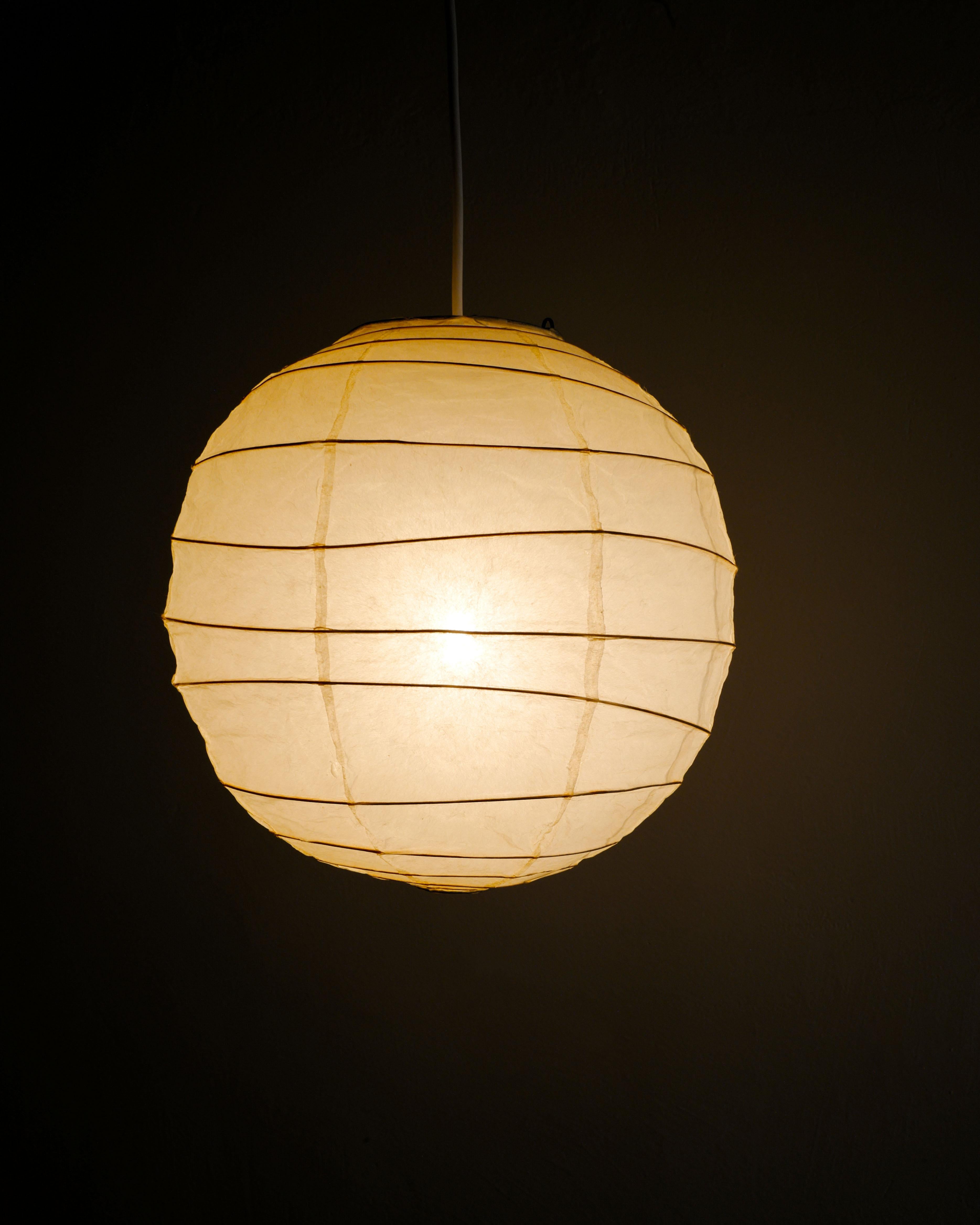 Fine XX secolo Lampada da soffitto in carta 