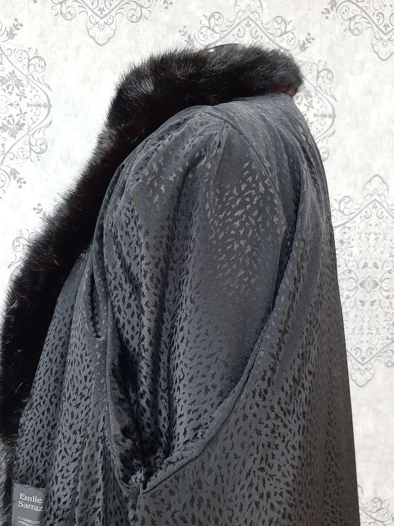 Women's Unused mink fur coat size 16 For Sale