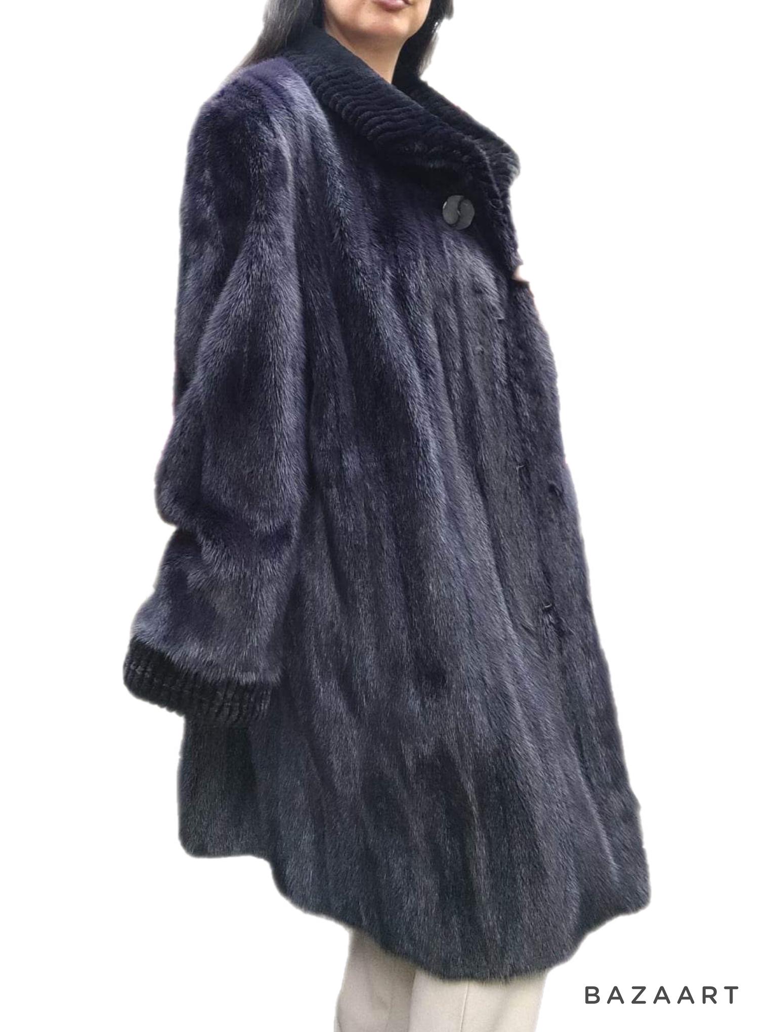 ~Unused Purple Mink Fur Coat (taille 18-20 XL)  en vente 3