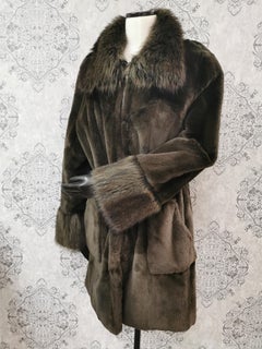 Nina Ricci sheared mink coat with fur trim size 12 with belt