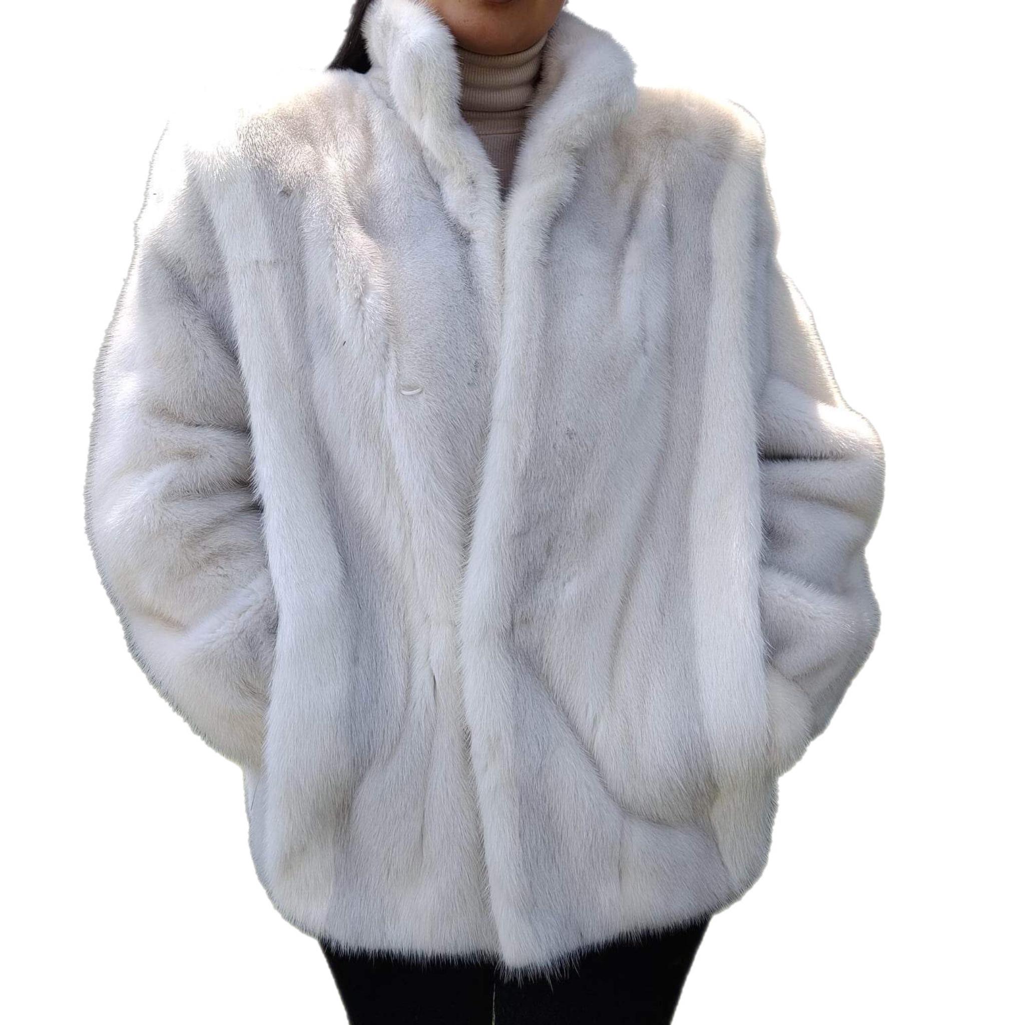 ~Unused Tourmaline Mink Fur Coat (Size 8 - M)  3
