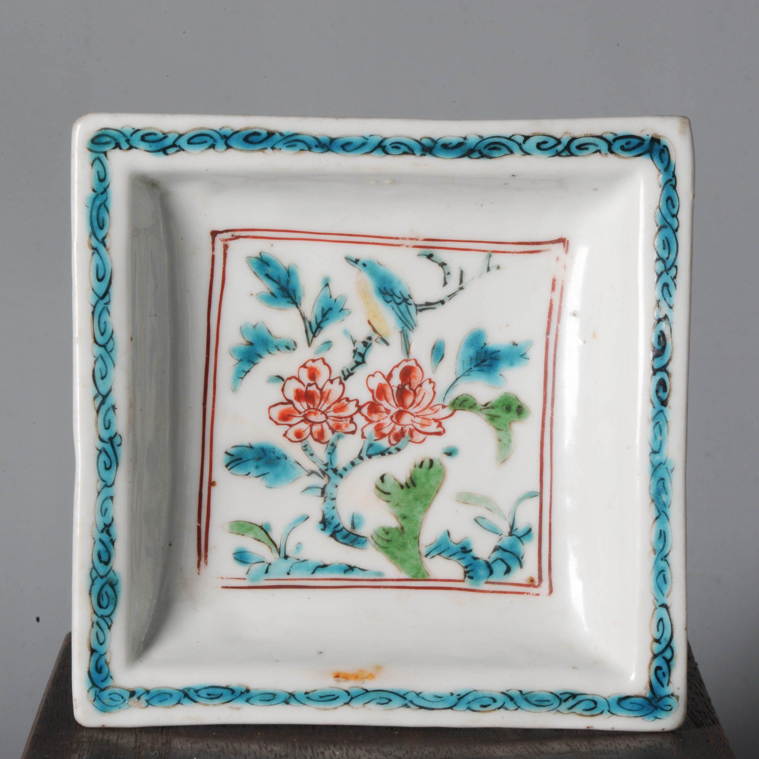 Unusual 17th C. Chinese Porcelain Ming Period Square Dish Turquoise Bird Flowers For Sale 4