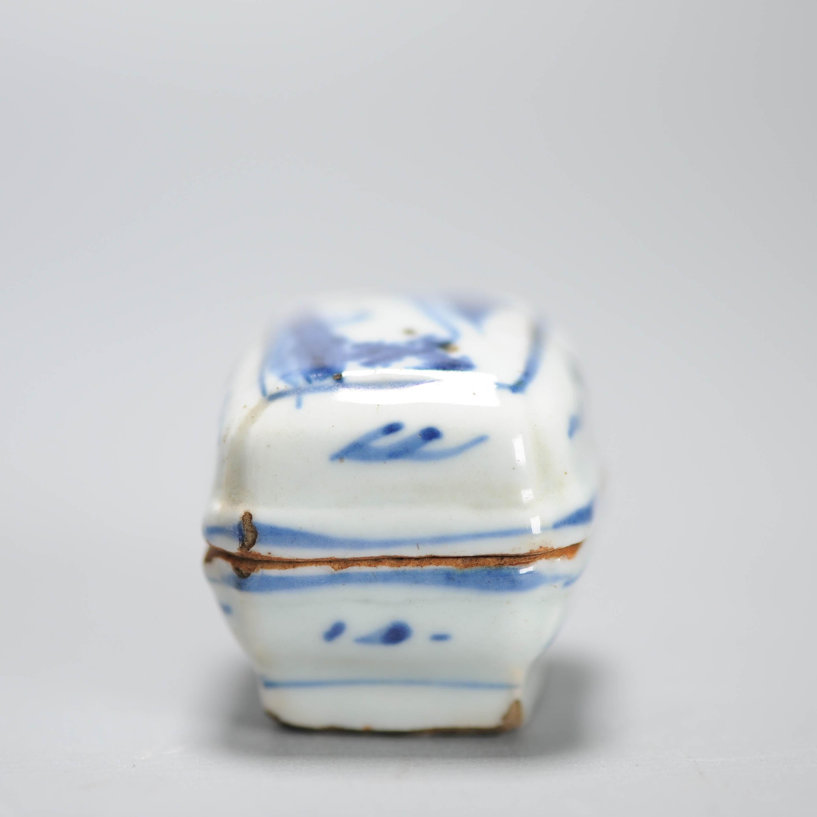 Unusual 17th Century Chinese Porcelain Ming Period Incense Container Tianqi For Sale 11