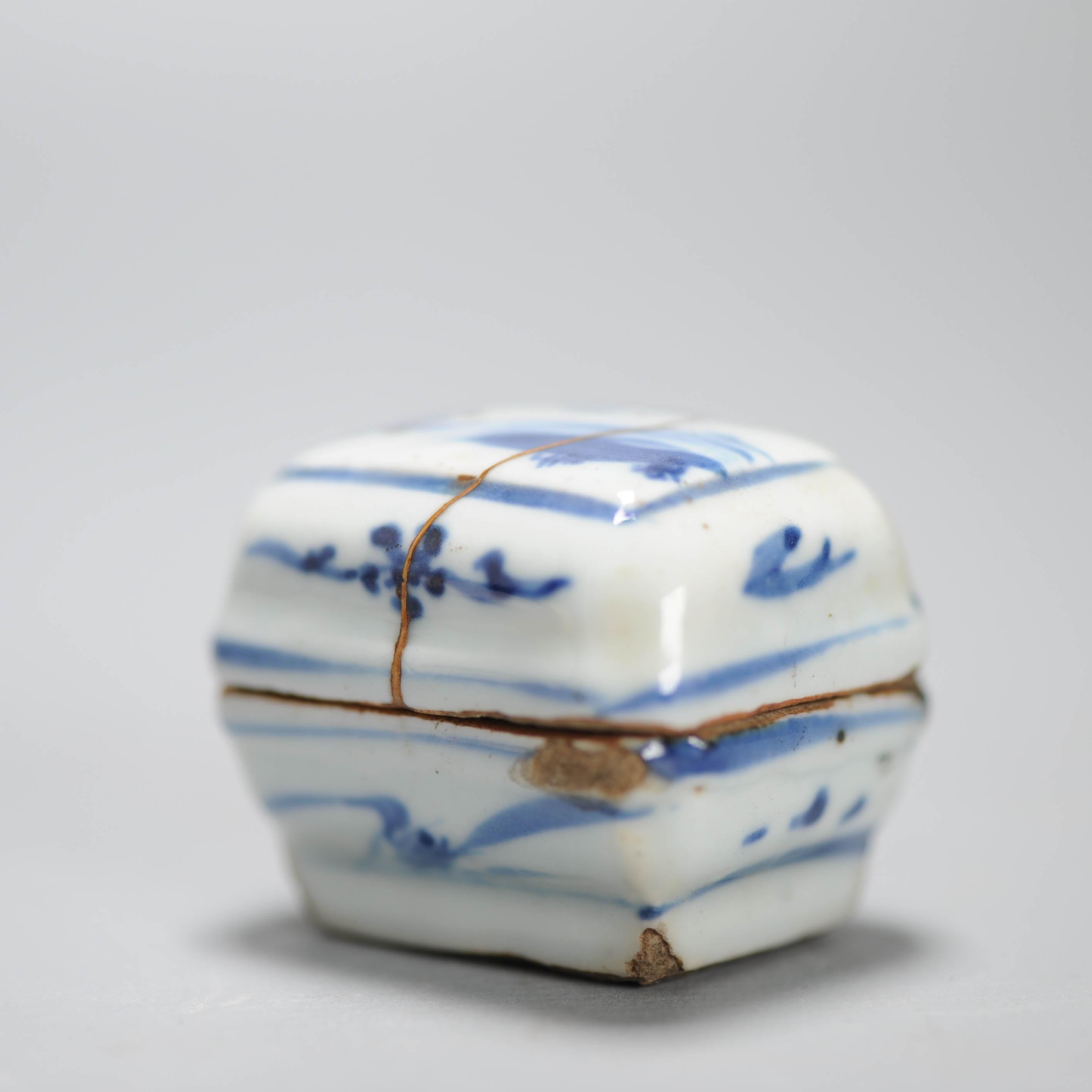 

Sharing with you this lovely and unusual Chinese porcelain incense container from the late Ming period, Tianqi period most probably. Jingdezhen made for the Japanese market.

In the shape of a wicker basket, with design of landscape and people on