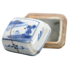 Unusual 17th Century Chinese Porcelain Ming Period Incense Container Tianqi