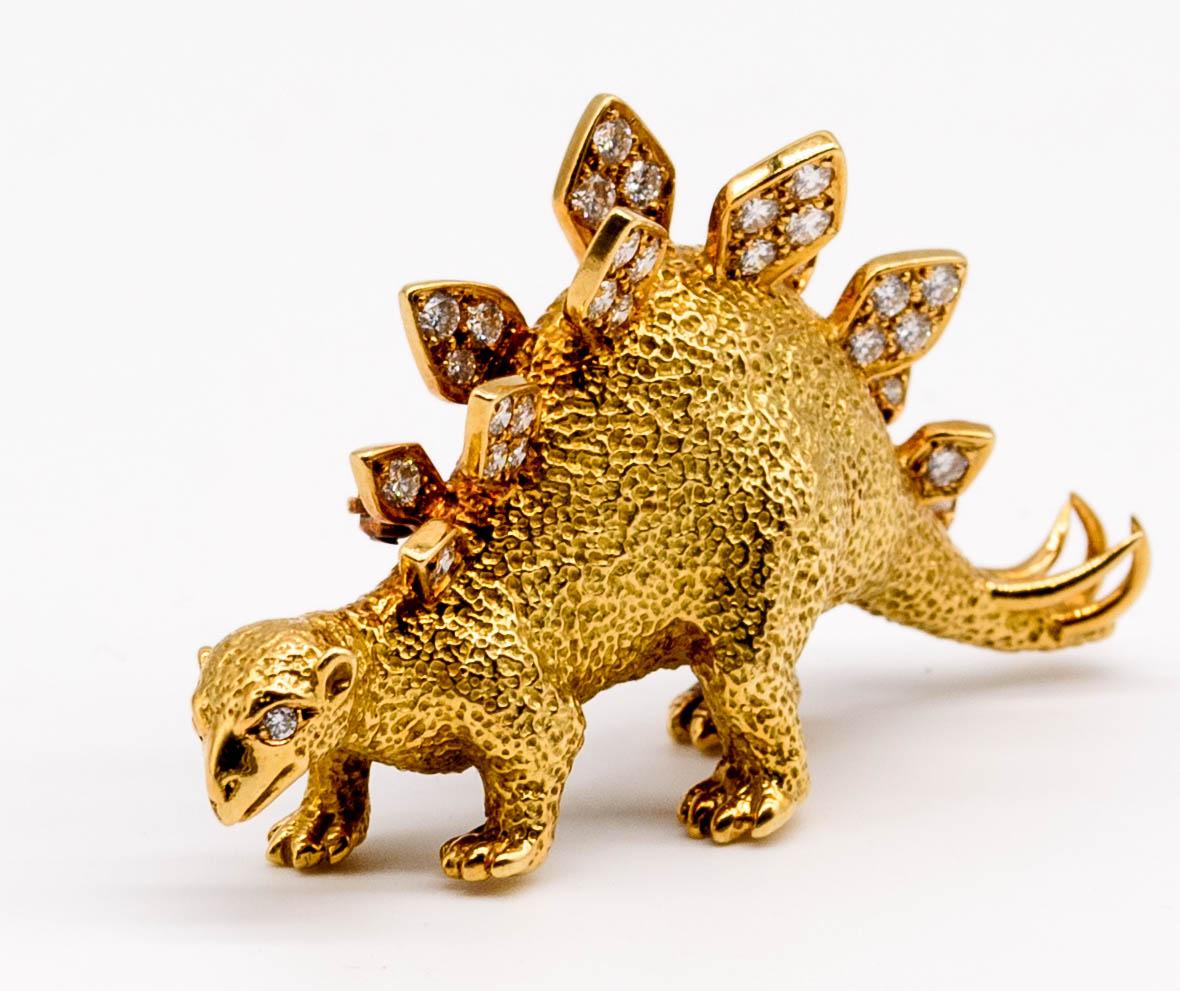 Unusual 18 Karat Gold Diamond Stegosaurus Dinosaur Pin For Sale 1