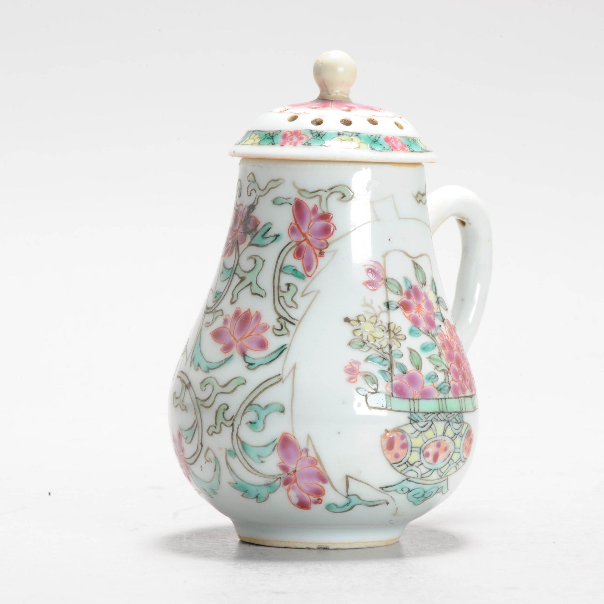Inusual cesta de flores de porcelana china Famille Rose Qianlong de 18C CAJA DE AZÚCAR en venta 9