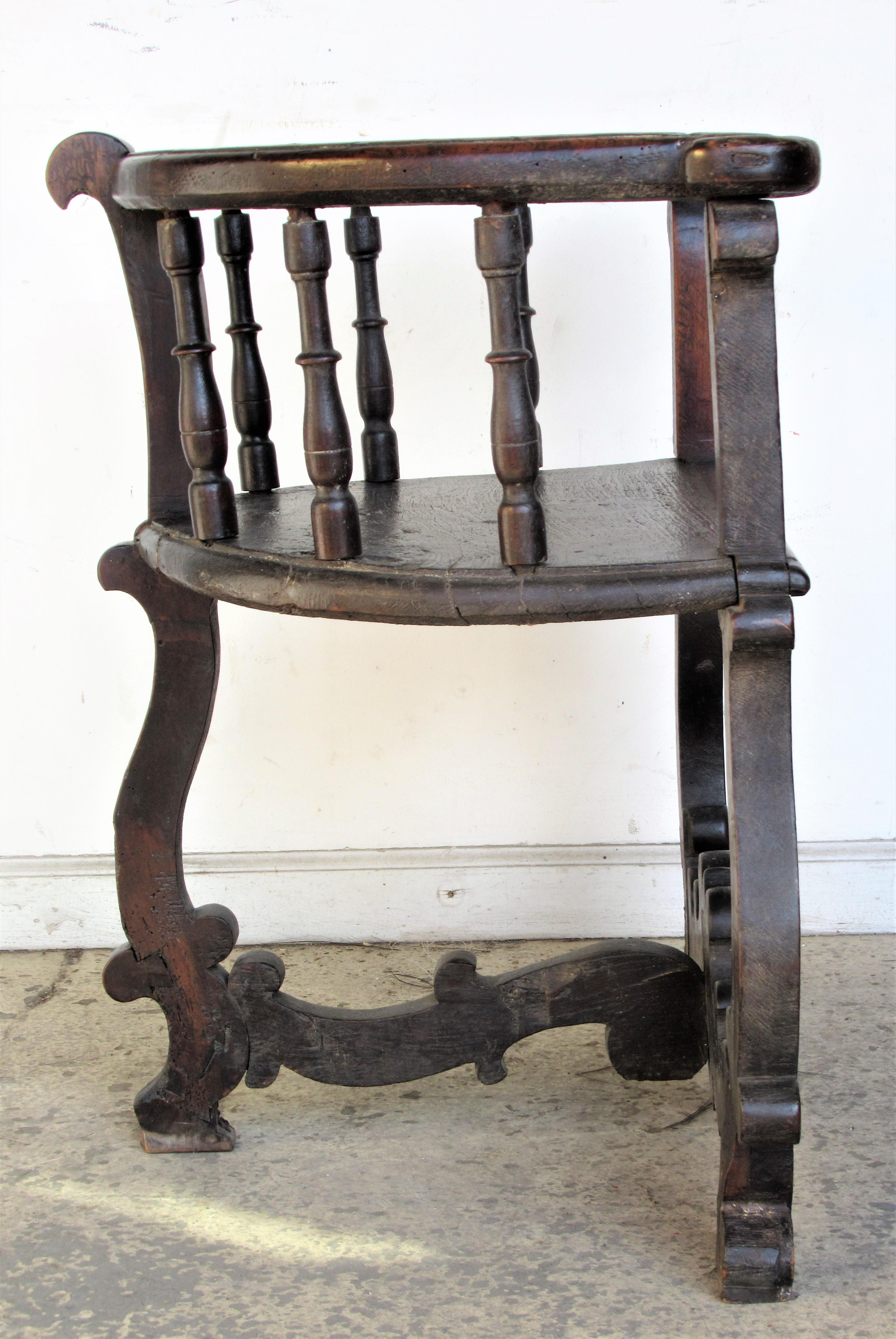  18th Century Italian Walnut Armchair For Sale 12