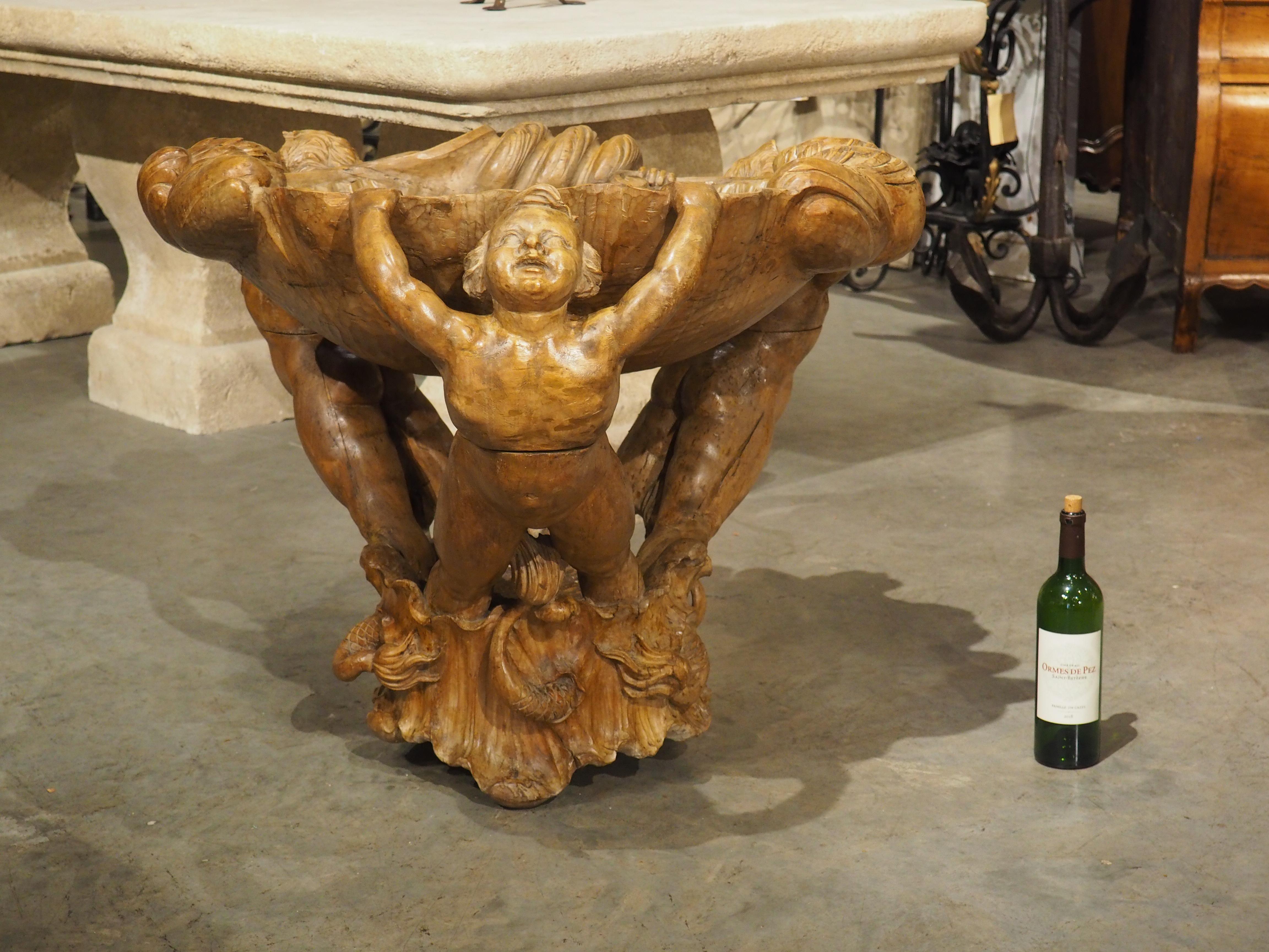 italien Inhabituel centre de table vénitien du 18ème siècle en Wood Wood sculpté, Circa 1780 en vente