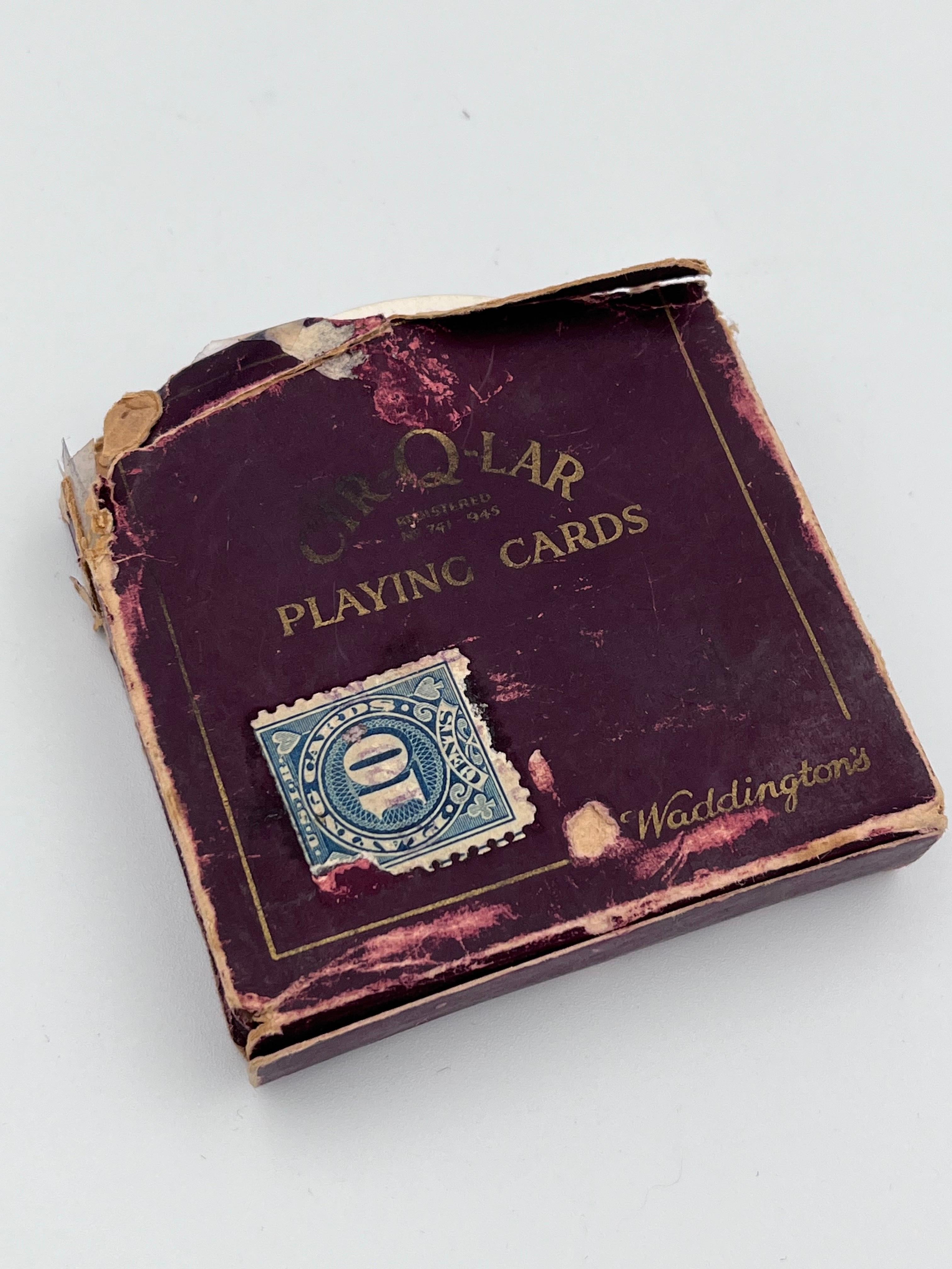 Unusual 1920s Art Deco Waddington's Cir-Q-Lar Round Playing Card Deck – Gilded Edges, Original Box

This rare and unusual 1920s Waddington's Cir-Q-Lar round playing card deck is a fascinating and whimsical example of Art Deco-era design and