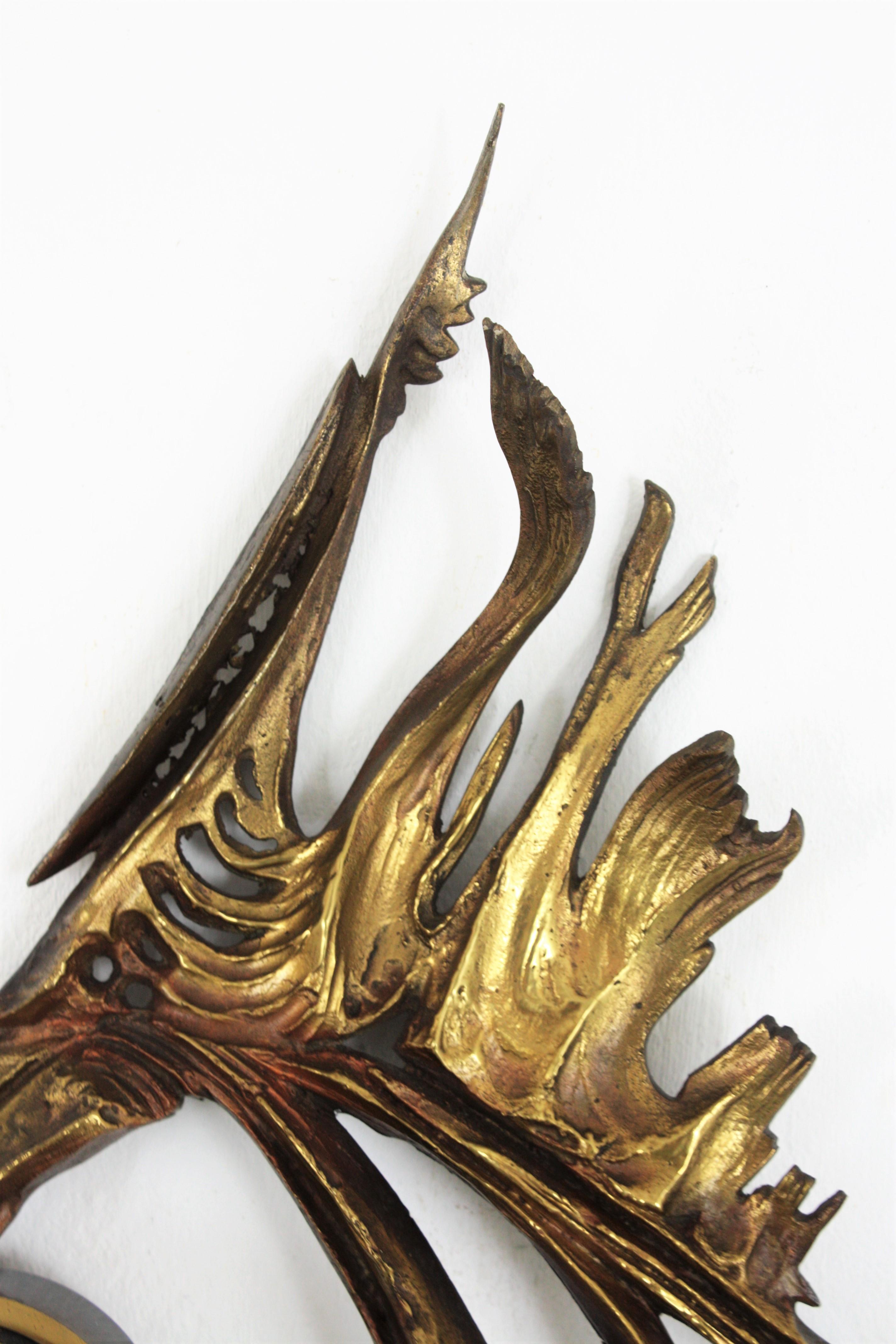 Brutalist Brass & Bronze Piranha Fish Wall Clock Sculpture, France, 1950s 1
