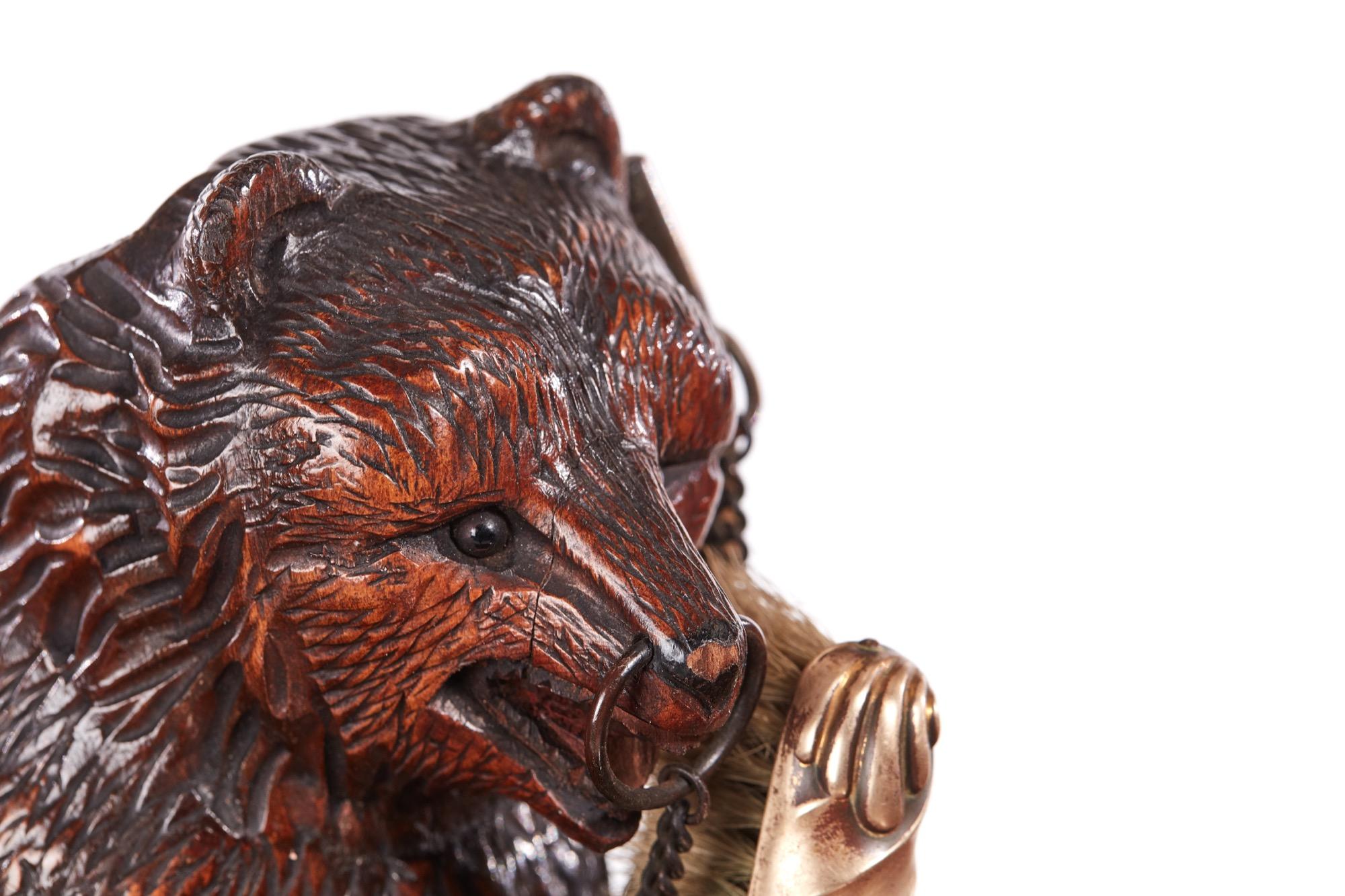 Unusual 19th Century Antique Carved Black Forest Bear In Good Condition For Sale In Suffolk, GB