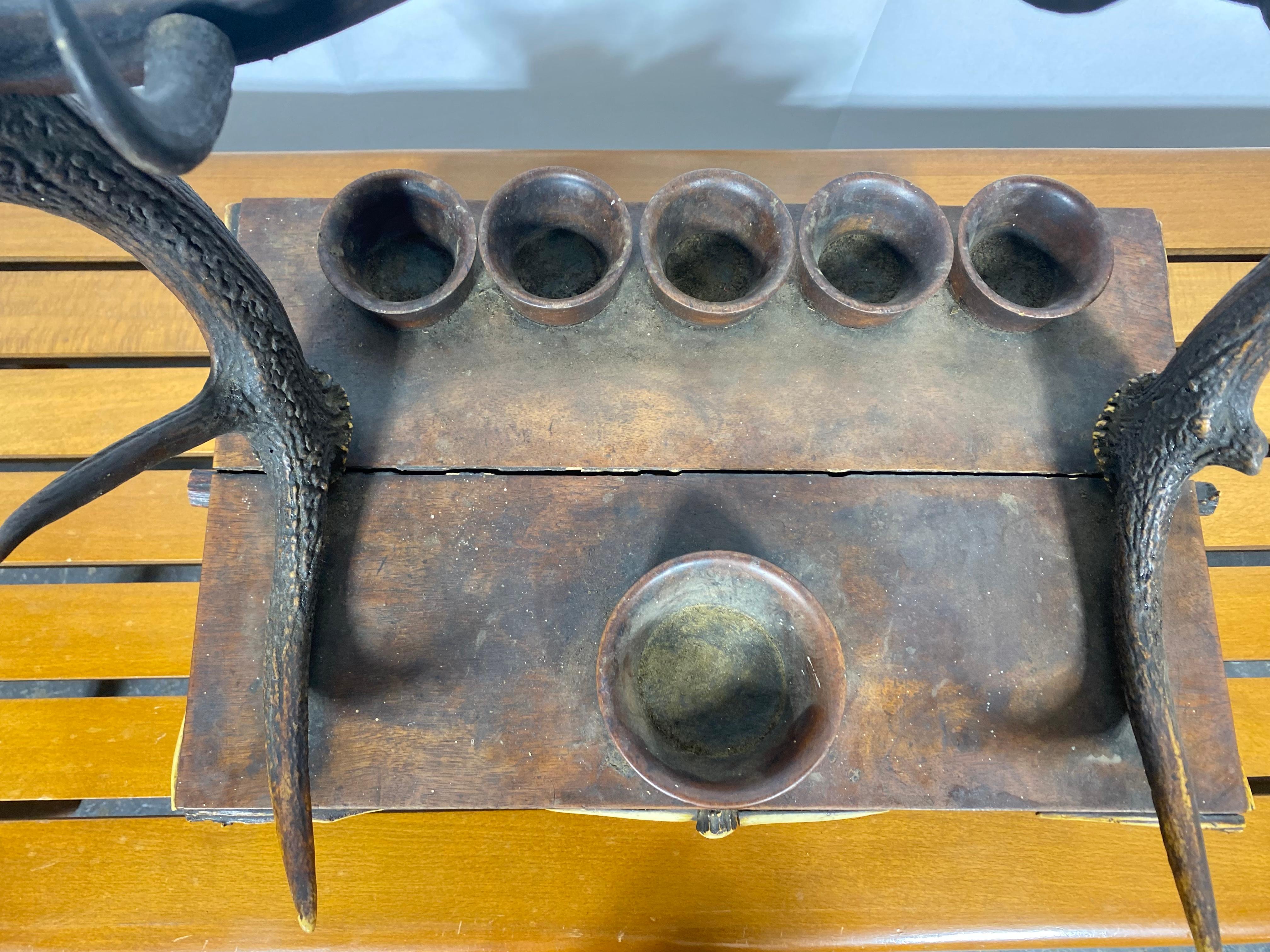 Unusual 19th Century Antler horn / oak German Valet, box . Weidmanns Heil 4