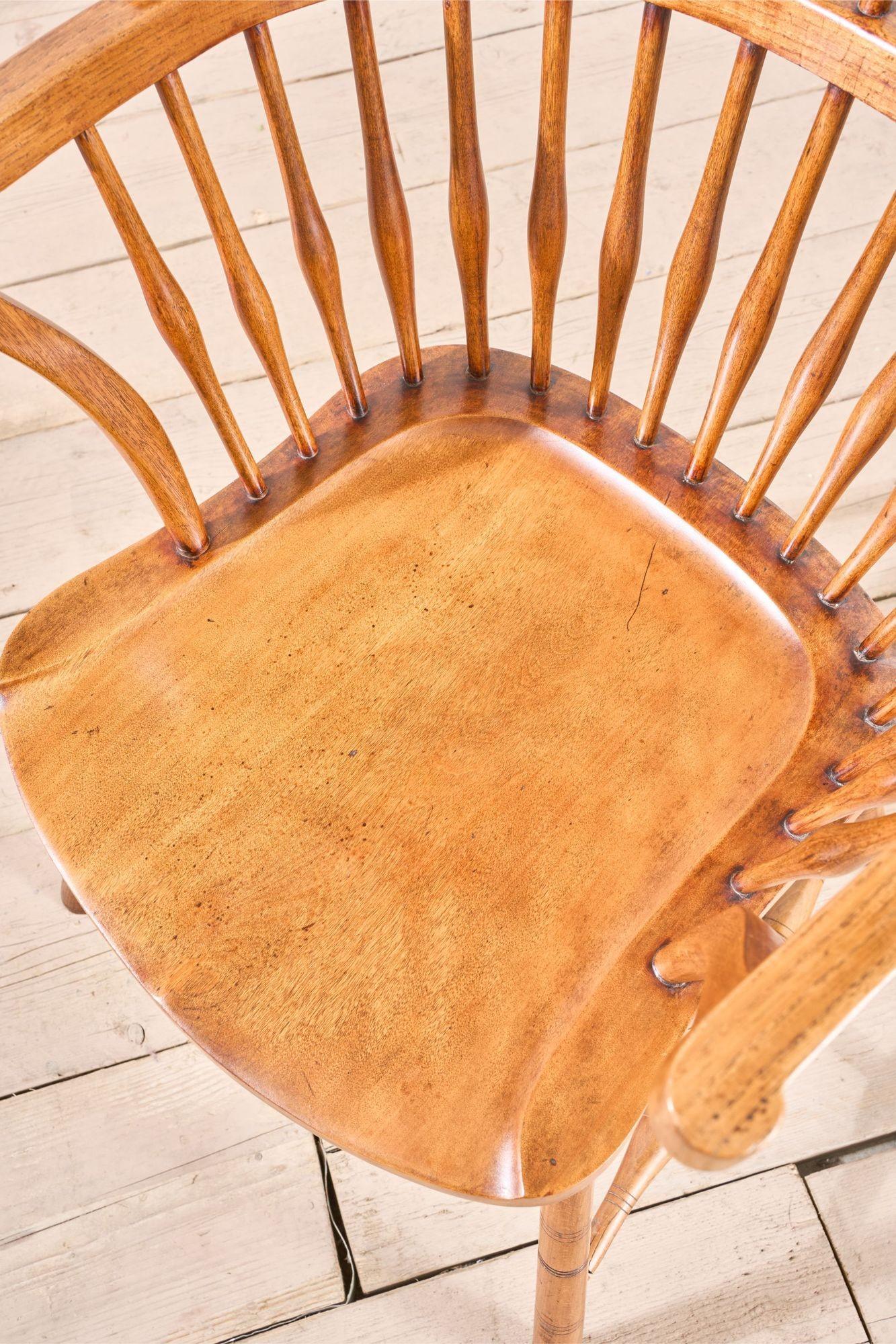 Inusual silla Windsor con respaldo de ala Arts and Crafts del siglo XIX en venta 3
