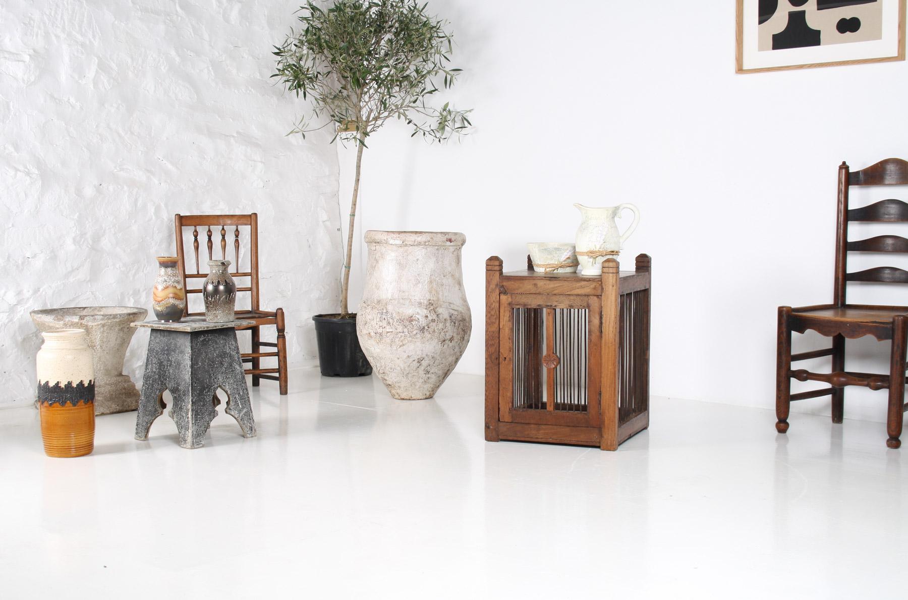 Unusual 19th Century Oak Side Table with Book Storage Cupboard with Door For Sale 14