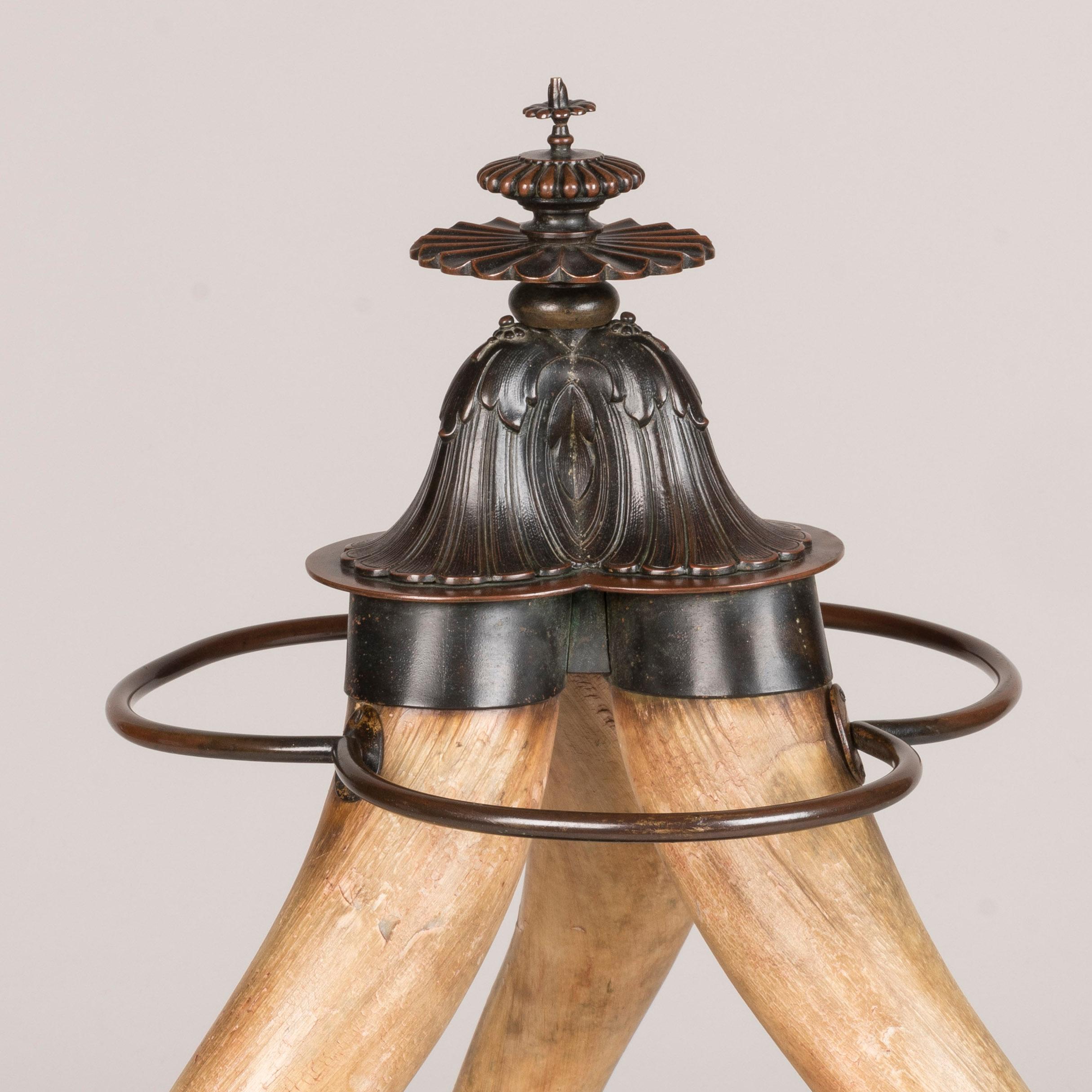 Unusual 19th Century Patinated Bronze-Mounted Longhorn Stick Stand For Sale 3