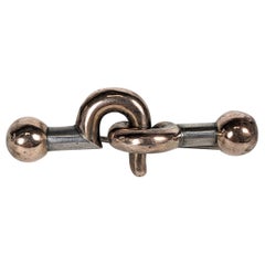 Unusual 2 Tone Victorian Latch Brooch