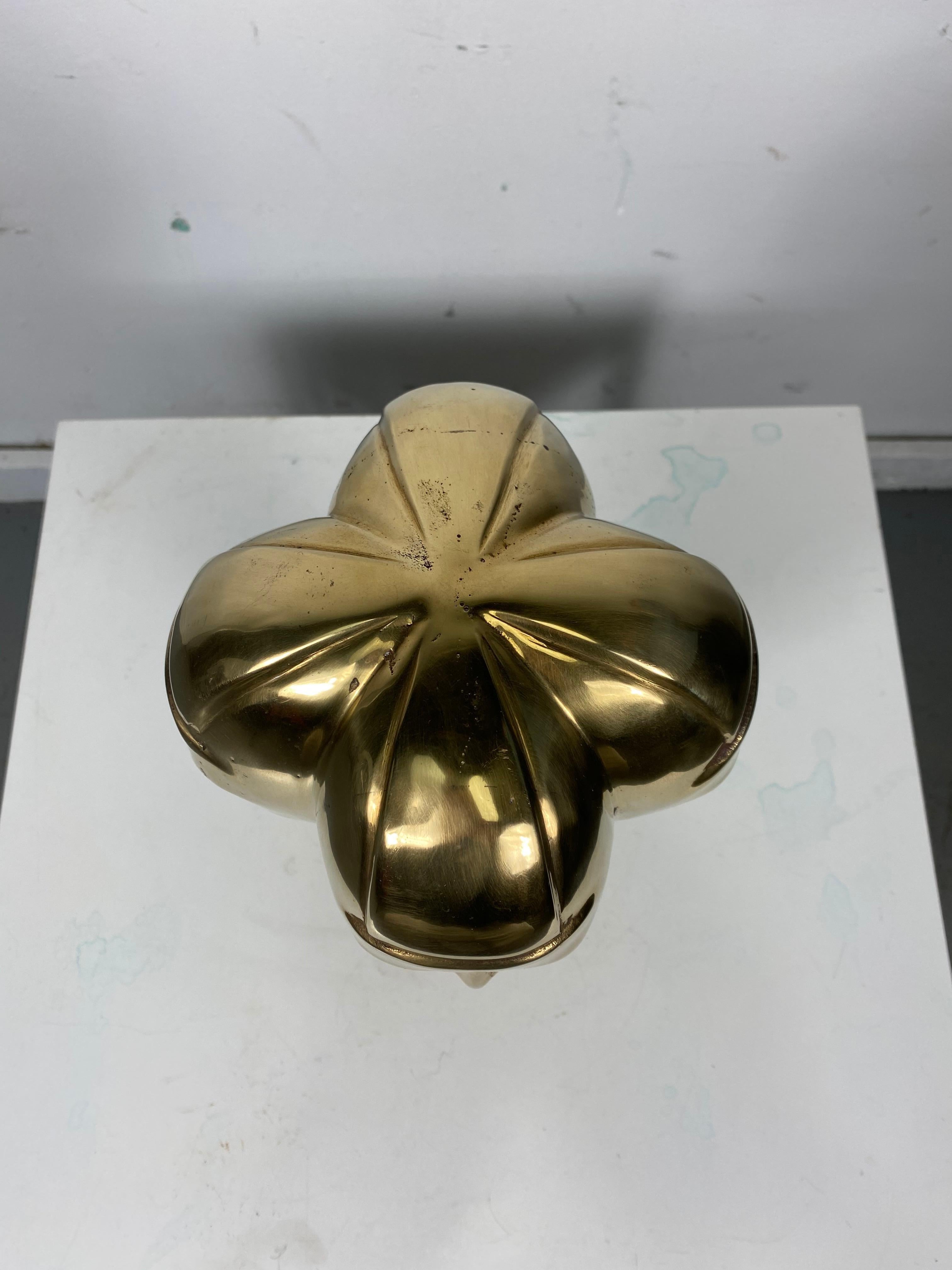 Unusual 4-Head Modernist Brass Sculpture by Dolbi Cashier In Good Condition In Buffalo, NY